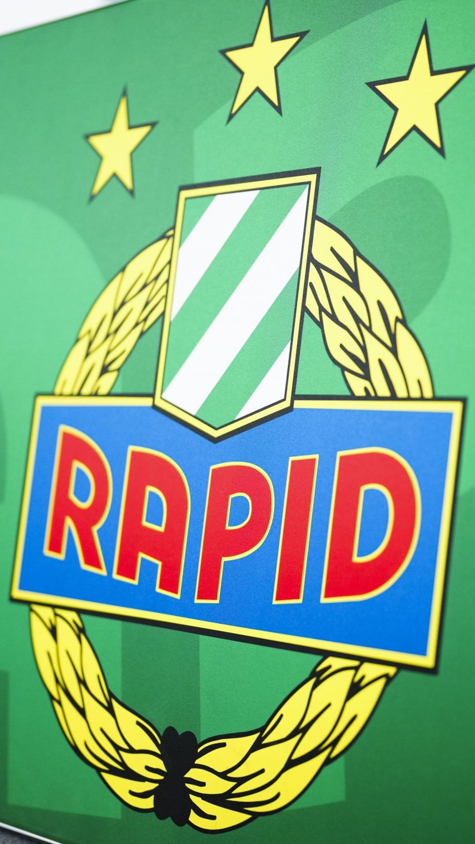 Rapid verpflichtete den ungarischen Teamspieler Bolla.