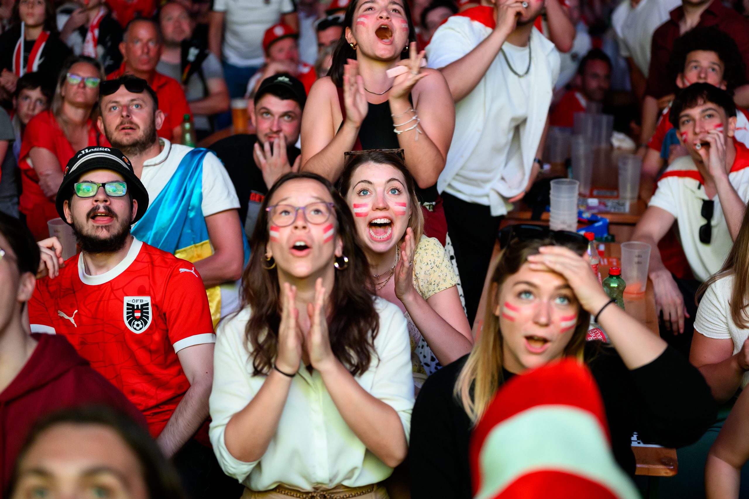 Public Viewing anl. eines Fußball-EM-Spiels Österreich gegen Frankreich Public Viewing anl. eines Fußball-EM-Spiels Österreich gegen Frankreich