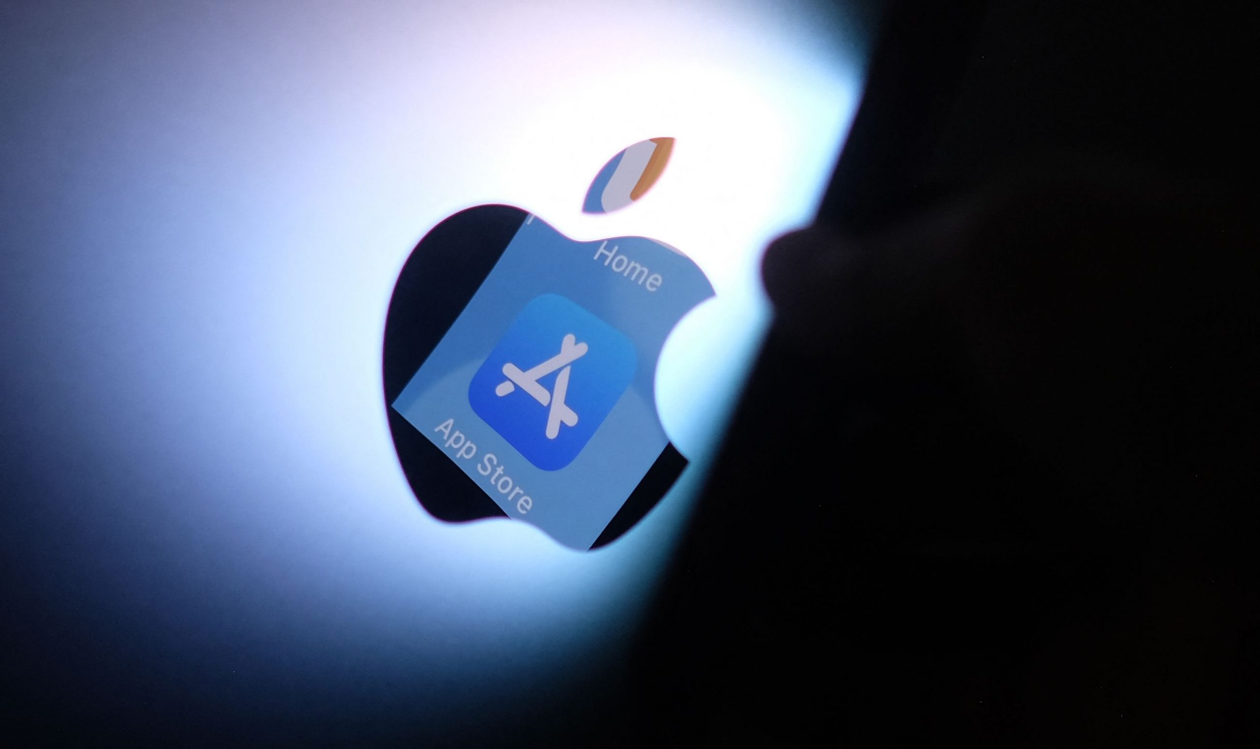 Apple drohen Milliardenstrafen, nachdem die Europäische Union festgestellt hat, dass der App Store des iPhone-Herstellers gegen die wegweisenden digitalen Wettbewerbsregeln des Blocks verstößt