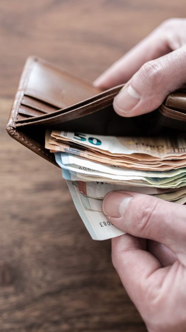 Österreichs Bevölkerung nimmt erstmals mehr Einkommenszuwächse als -verluste wahr.