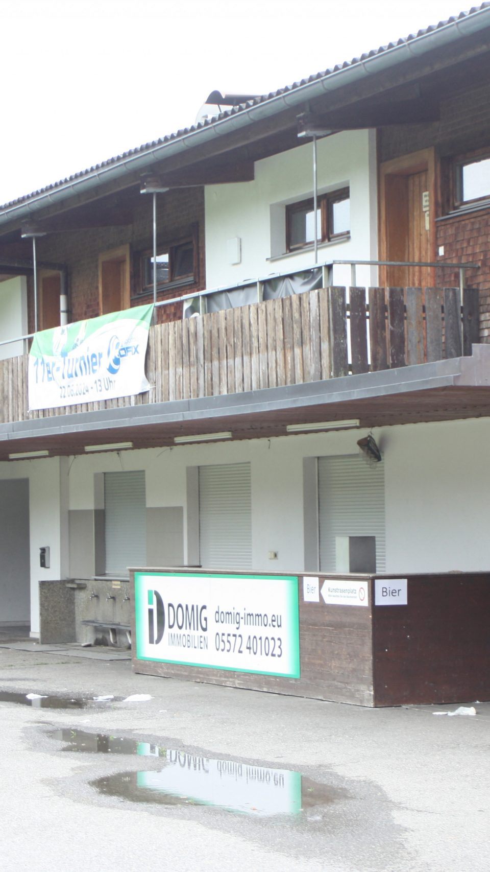 Die Sportanlage Ratz in Röthis erstrahlt bald in einem neuen Glanz, das alte Gebäude wird abgerissen.