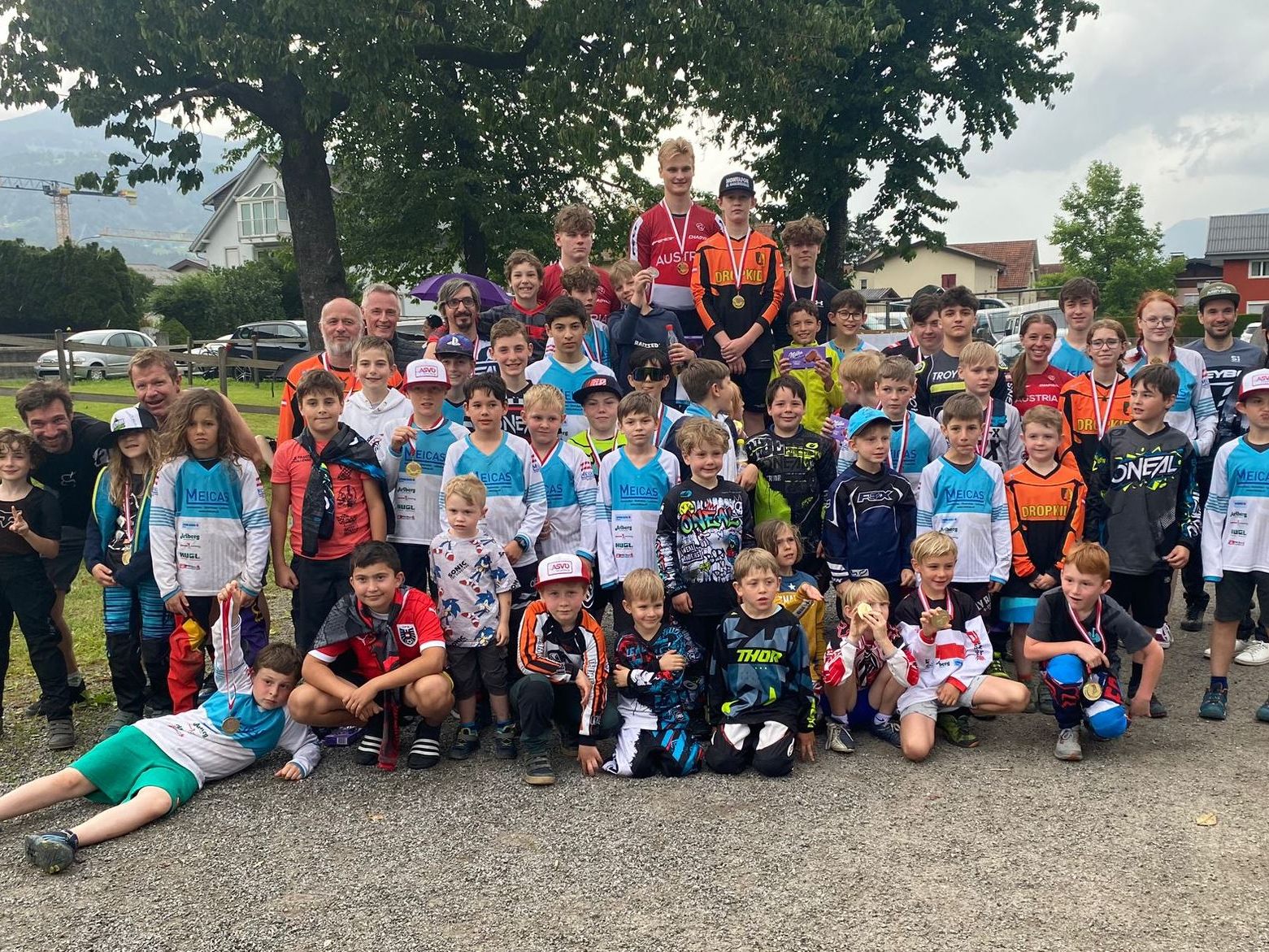 Das Bludenzer BMX-Sparkassenteam bei den LM in Bludenz