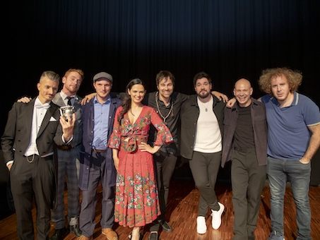 Fünf amtierende Weltmeister im Bild: Wolfgang Moser, Adrian Kill, Anca und Lucca, Luis Olmedo, Artem Shchukin, Markobi Fünf amtierende Weltmeister im Bild: Wolfgang Moser, Adrian Kill, Anca und Lucca, Luis Olmedo, Artem Shchukin, Markobi