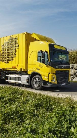 Die Post setzt in Österreich auf Lkw, um die Lieferzeiten einzuhalten. Der Stress wurde heuer etwas reduziert.