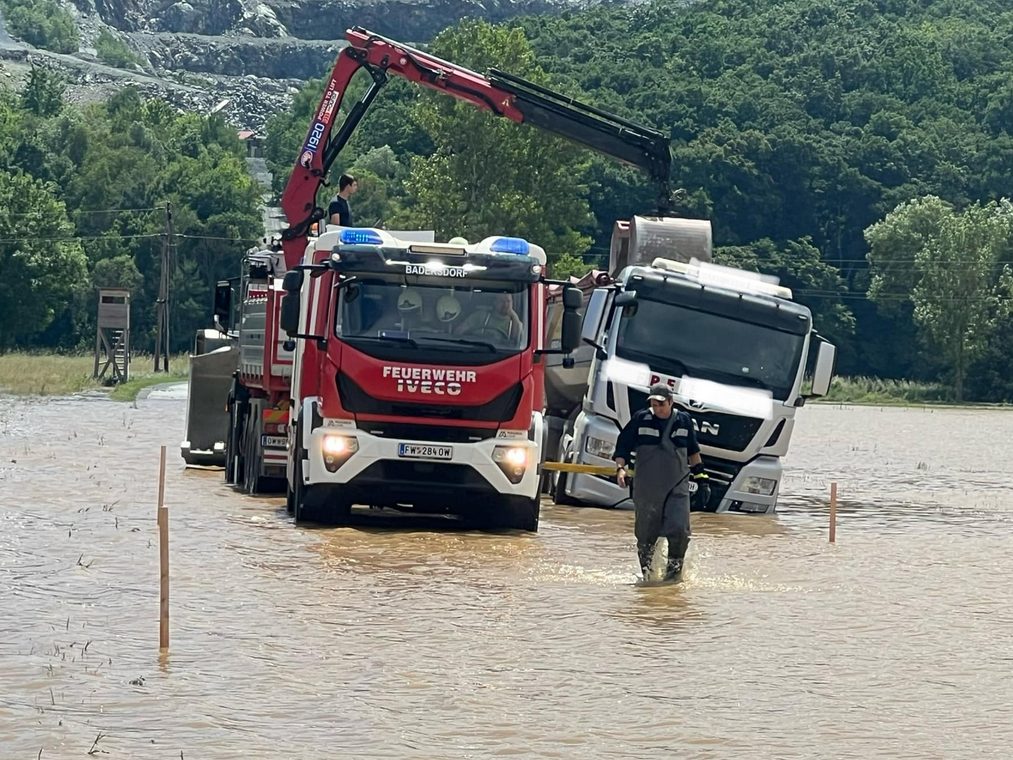 Der Lkw musste geborgen werden.