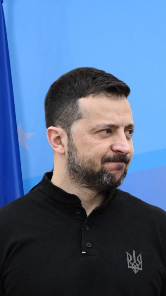 Zu der Wiederaufbaukonferenz werden etwa 2000 Vertreter aus Politik, Wirtschaft und von internationalen Organisationen erwartet.