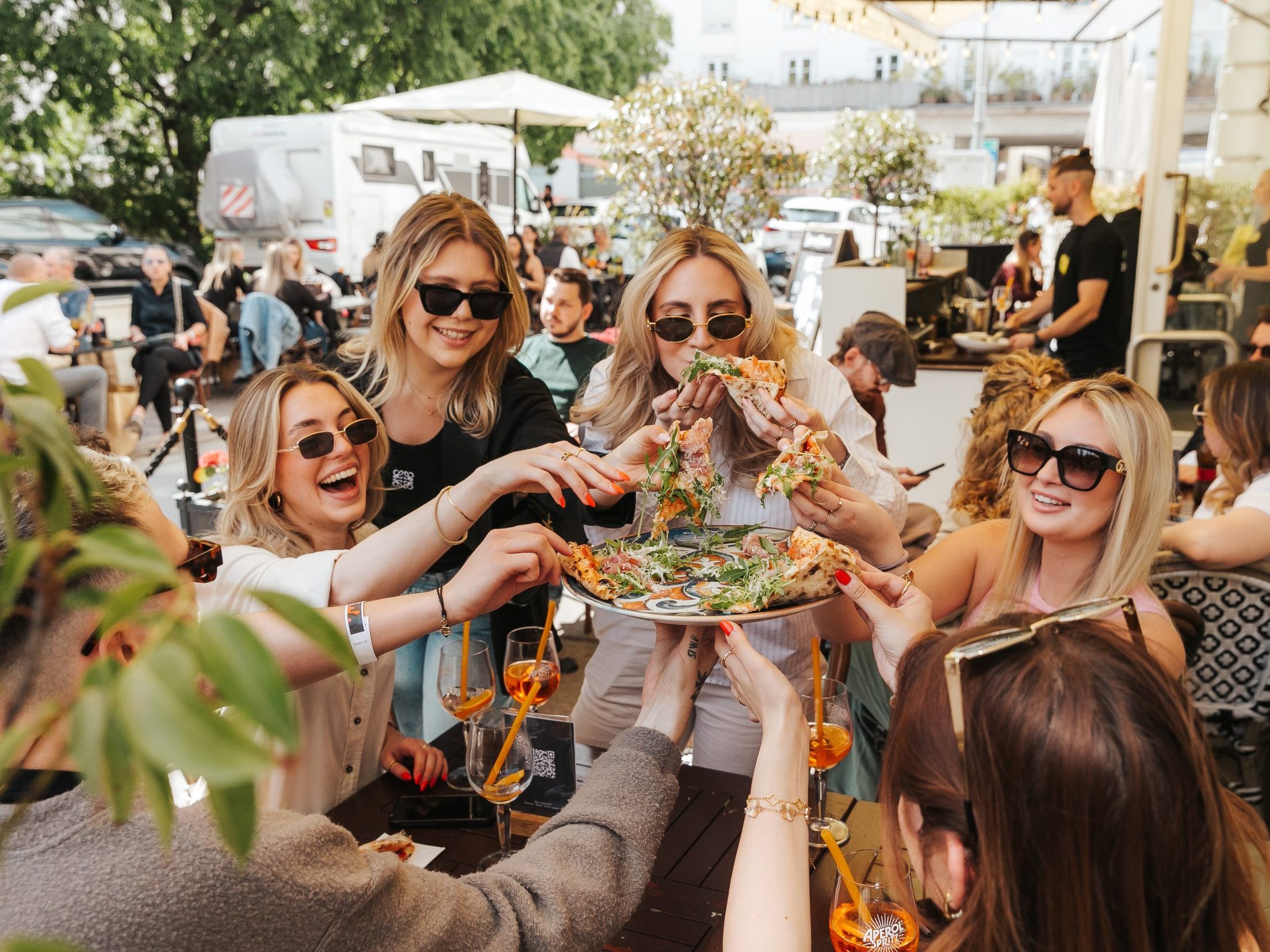 „All you can eat’n drink“ Brunch im Viva la Mamma am 29. Juni.