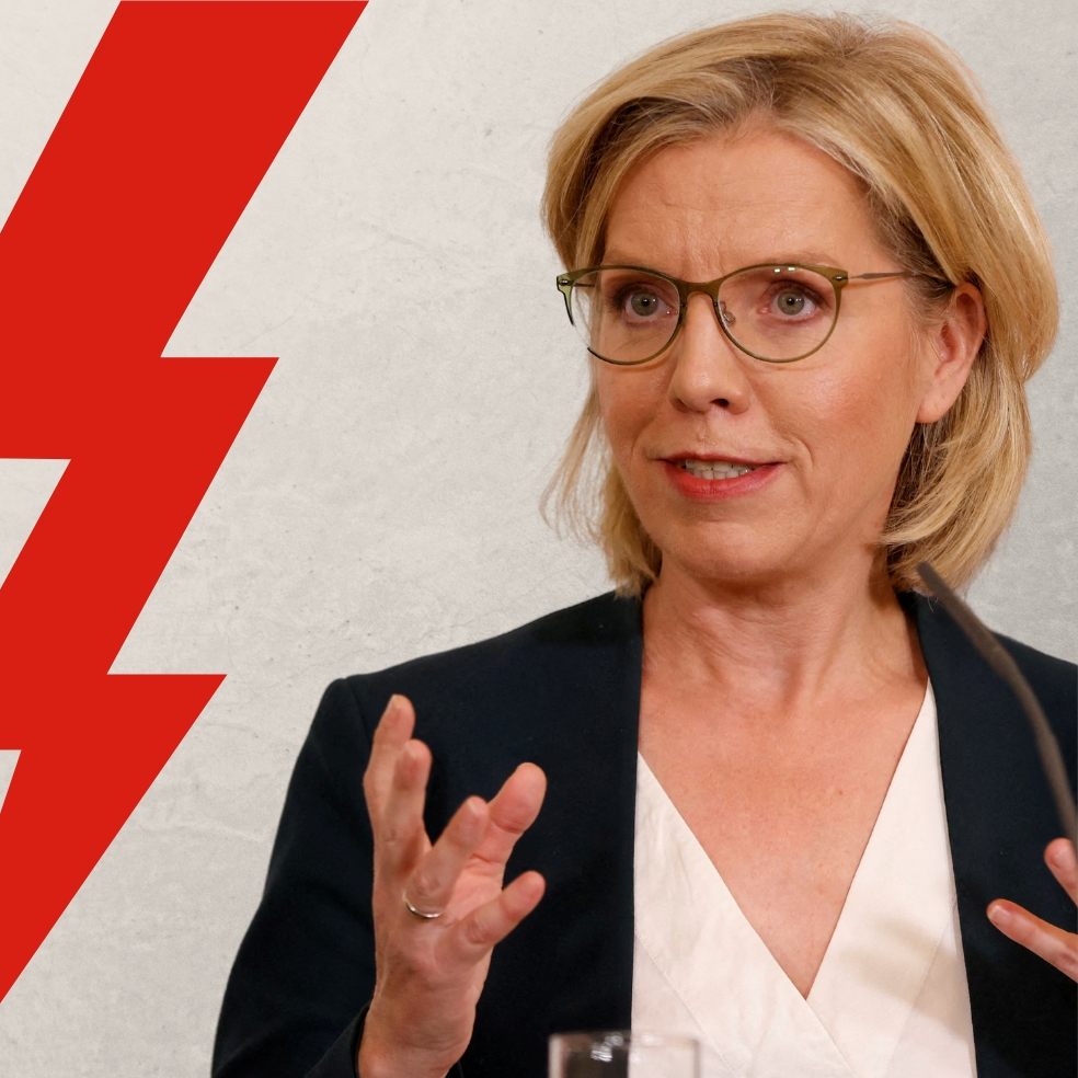 Die ÖVP will am heutigen Donnerstag die von ihr angekündigte Anzeige wegen Amtsmissbrauchs gegen die Grüne Umweltministerin Leonore Gewessler einbringen.