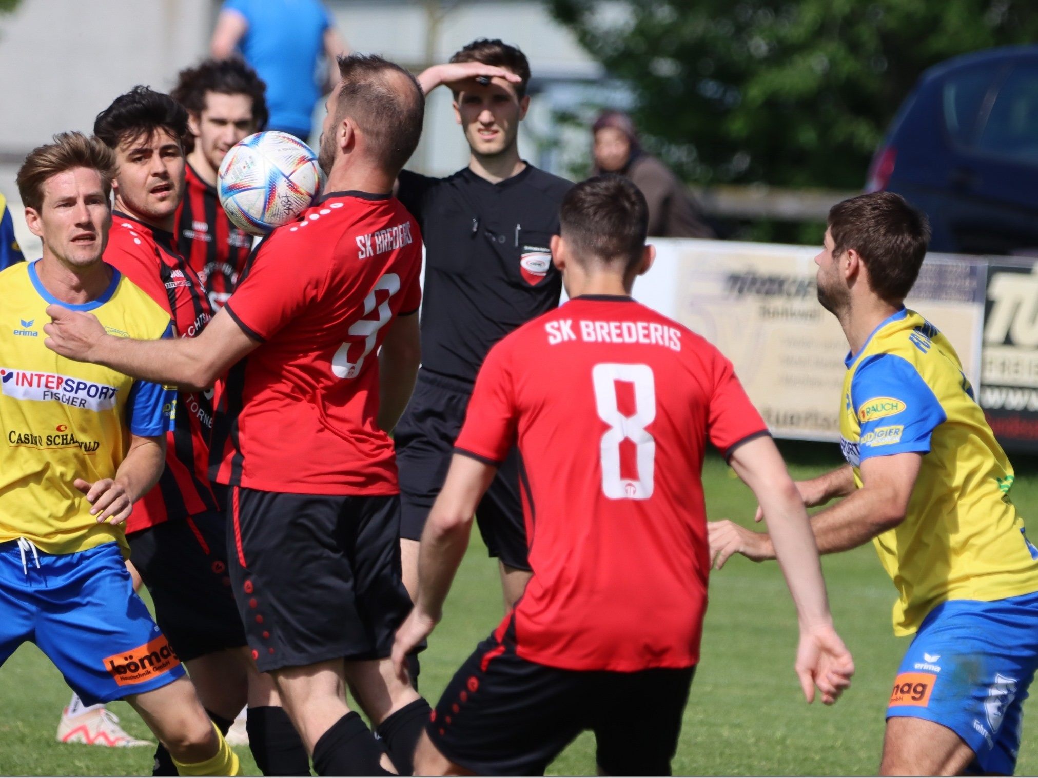 SK Brederis im Bild Necip Bekleyen (9) hofft wieder auf sportlich bessere Zeiten. SK Brederis im Bild Necip Bekleyen (9) hofft wieder auf sportlich bessere Zeiten.