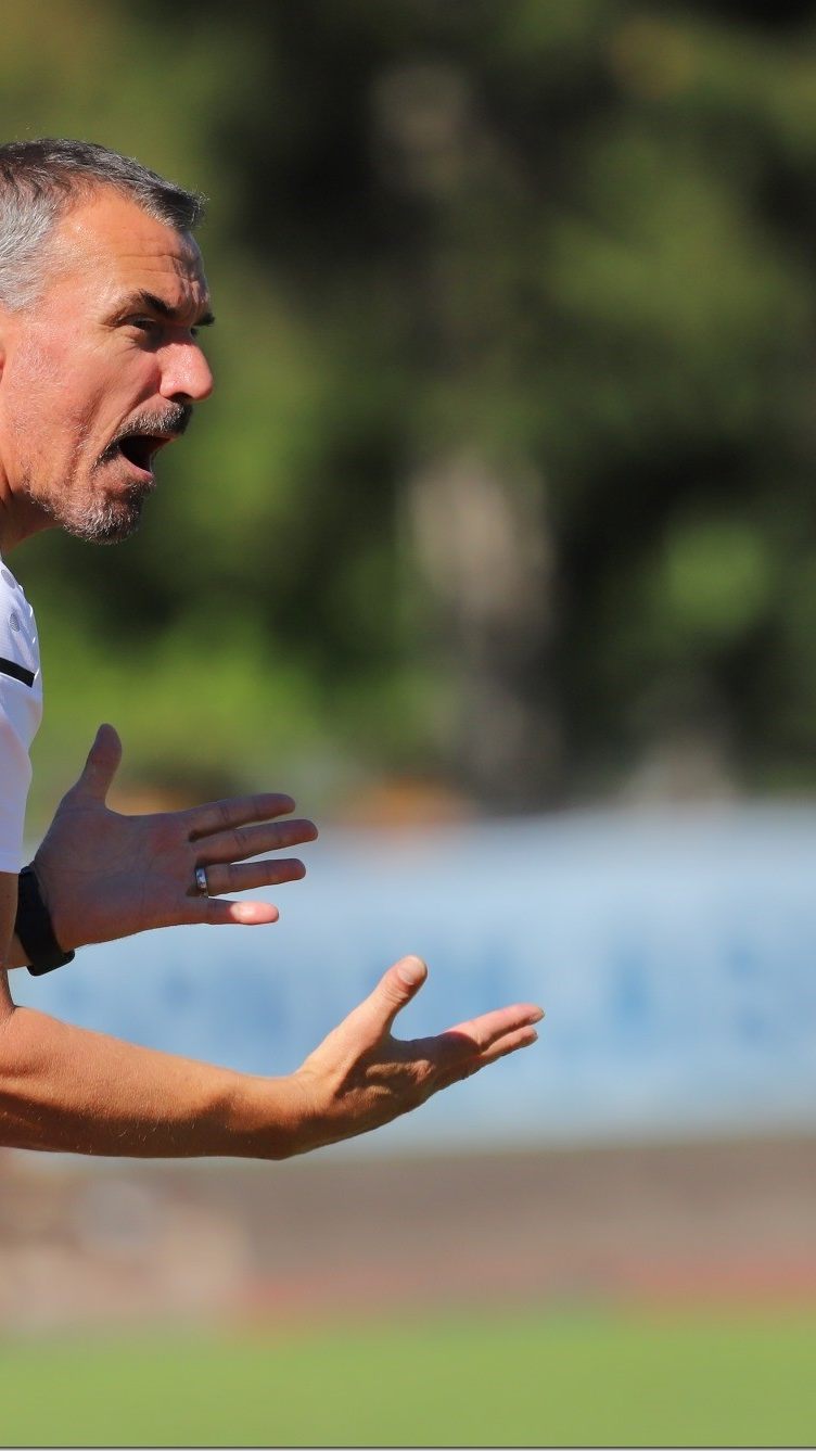 FC BW Feldkirch Meistermacher Oli Schnellrieder muss neue Spieler in die Mannschaft integrieren.