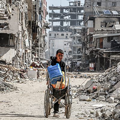 Khan Younis ist durch israelische Angriffe stark zerstört