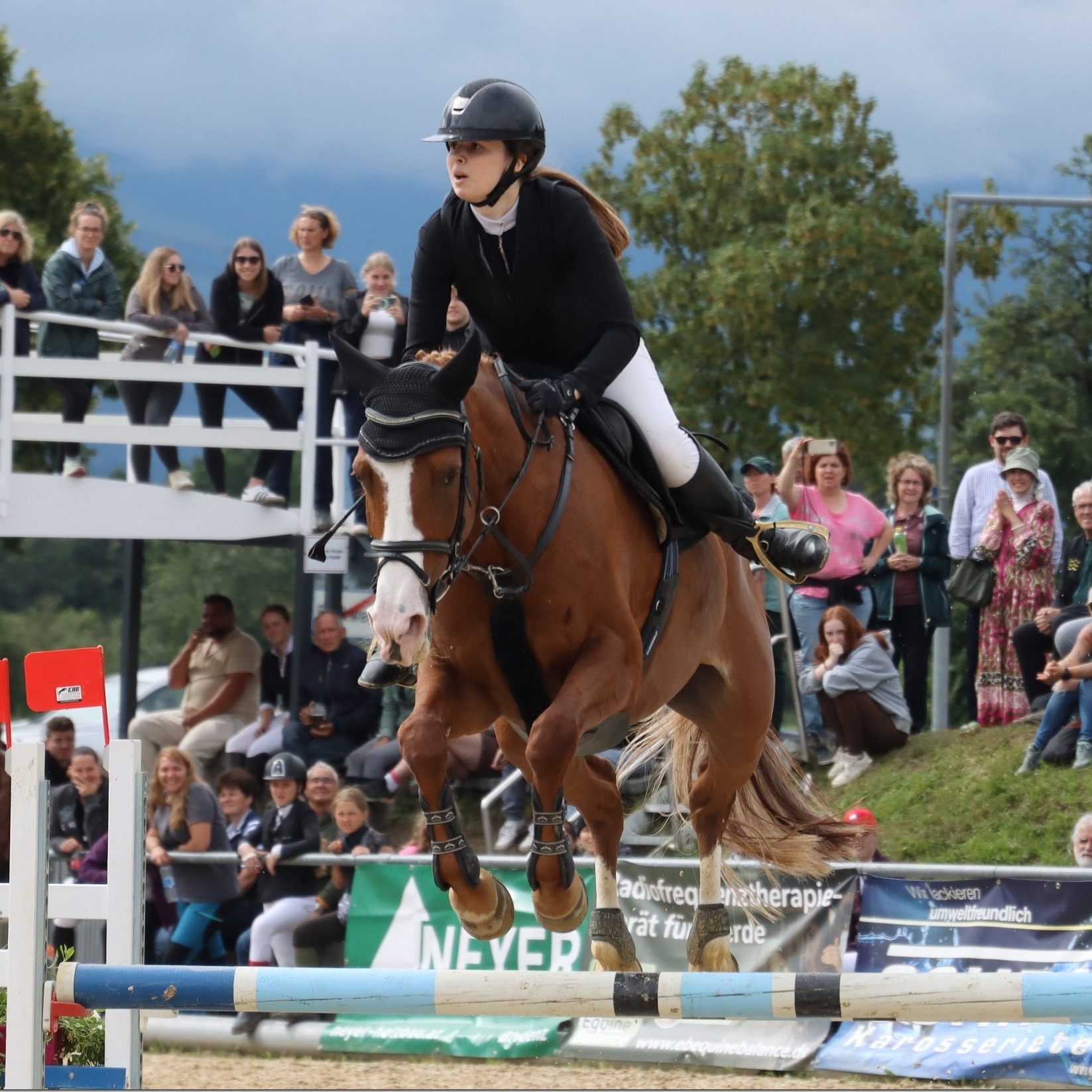 Clara Tschanett holt ÖM-Silber in der Juniorenklasse.