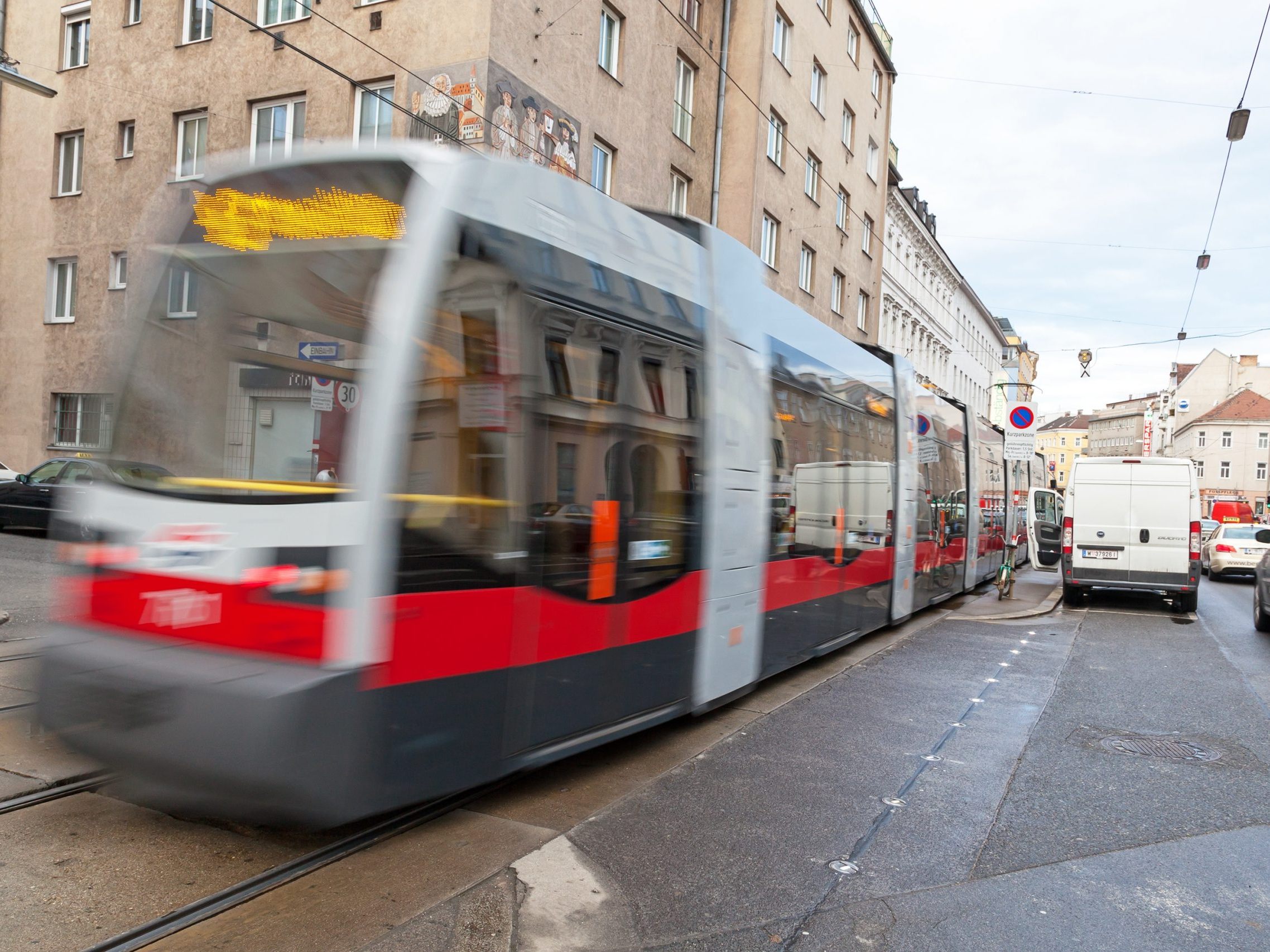 Tödlicher Bim-Unfall in Wien-Hernals.
