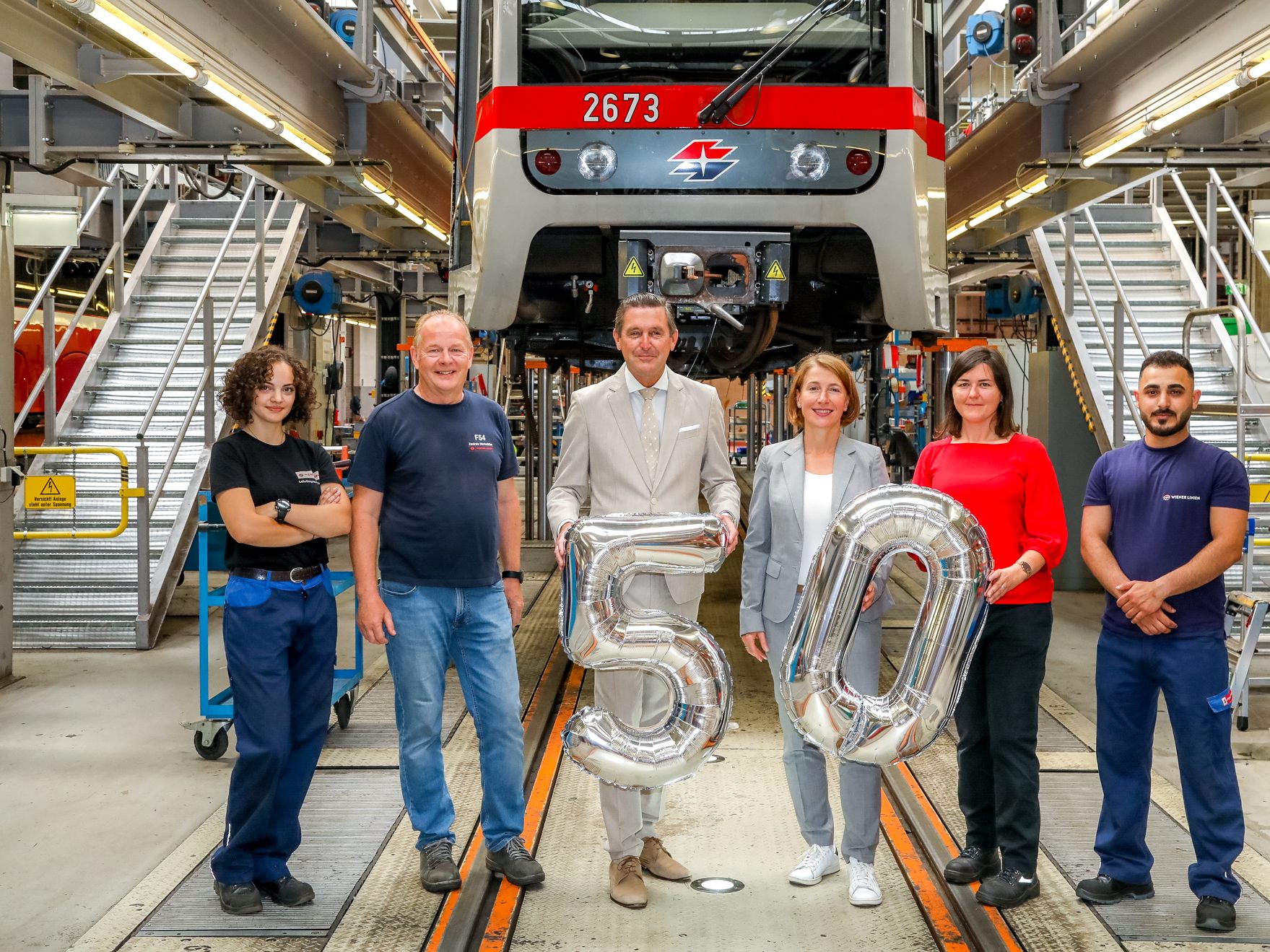 Peter Hanke betont die wichtige Rolle der Hauptwerkstätte für die Zukunft der Stadt. Peter Hanke betont die wichtige Rolle der Hauptwerkstätte für die Zukunft der Stadt.