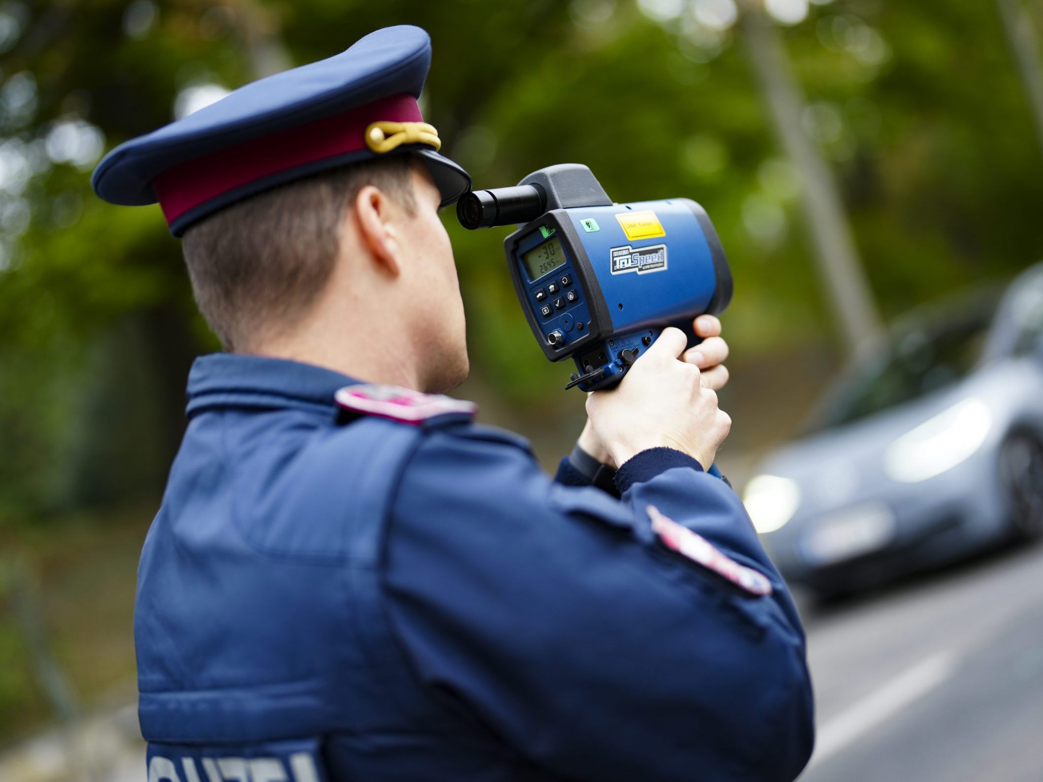 Die Wiener Polizei erwischte einen Raser. Die Wiener Polizei erwischte einen Raser.
