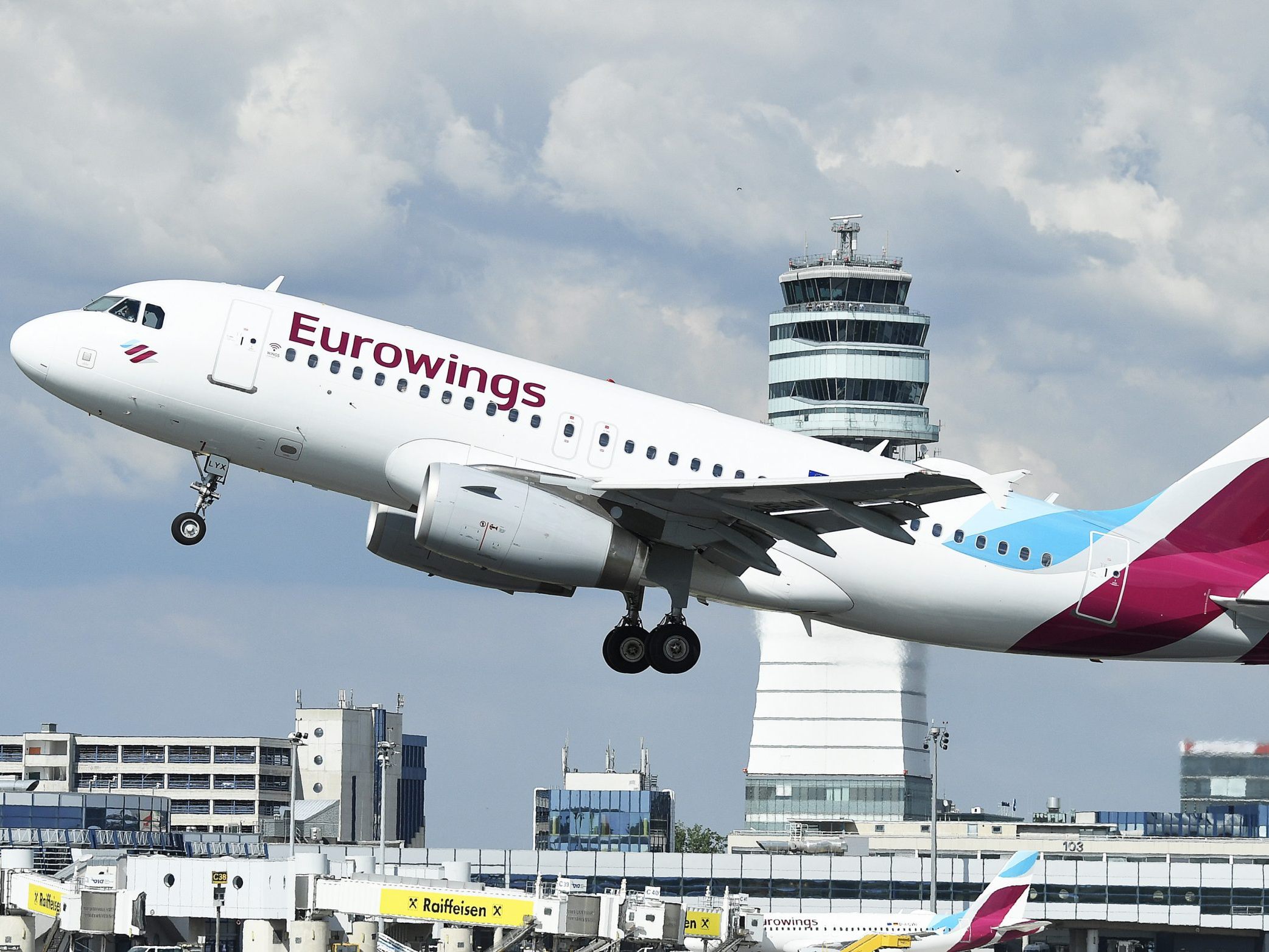 IT-Probleme: Unter anderem Eurowings betroffen.