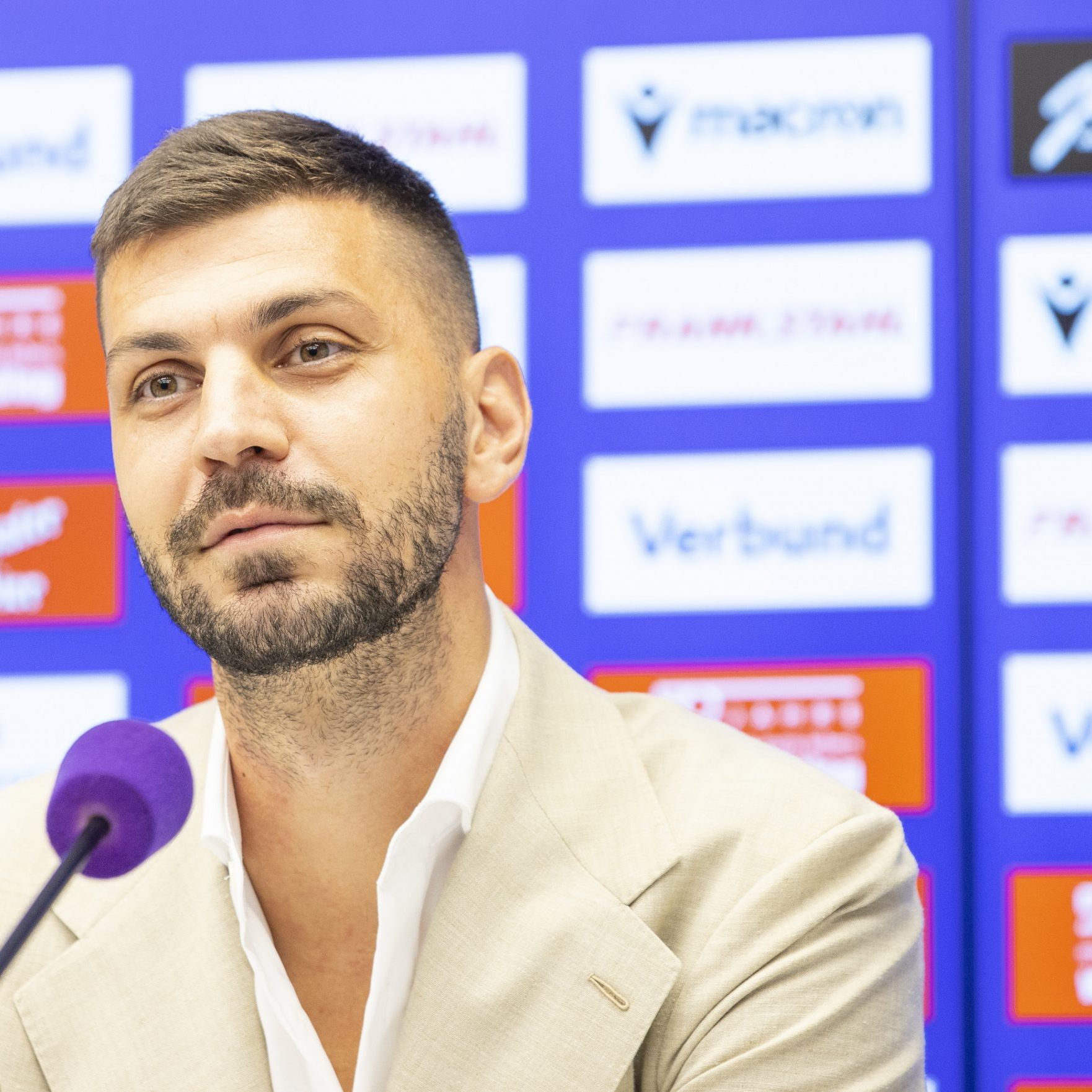 Die Fans der Wiener Austria dürfen sich über die Rückkehr von Dragovic freuen.