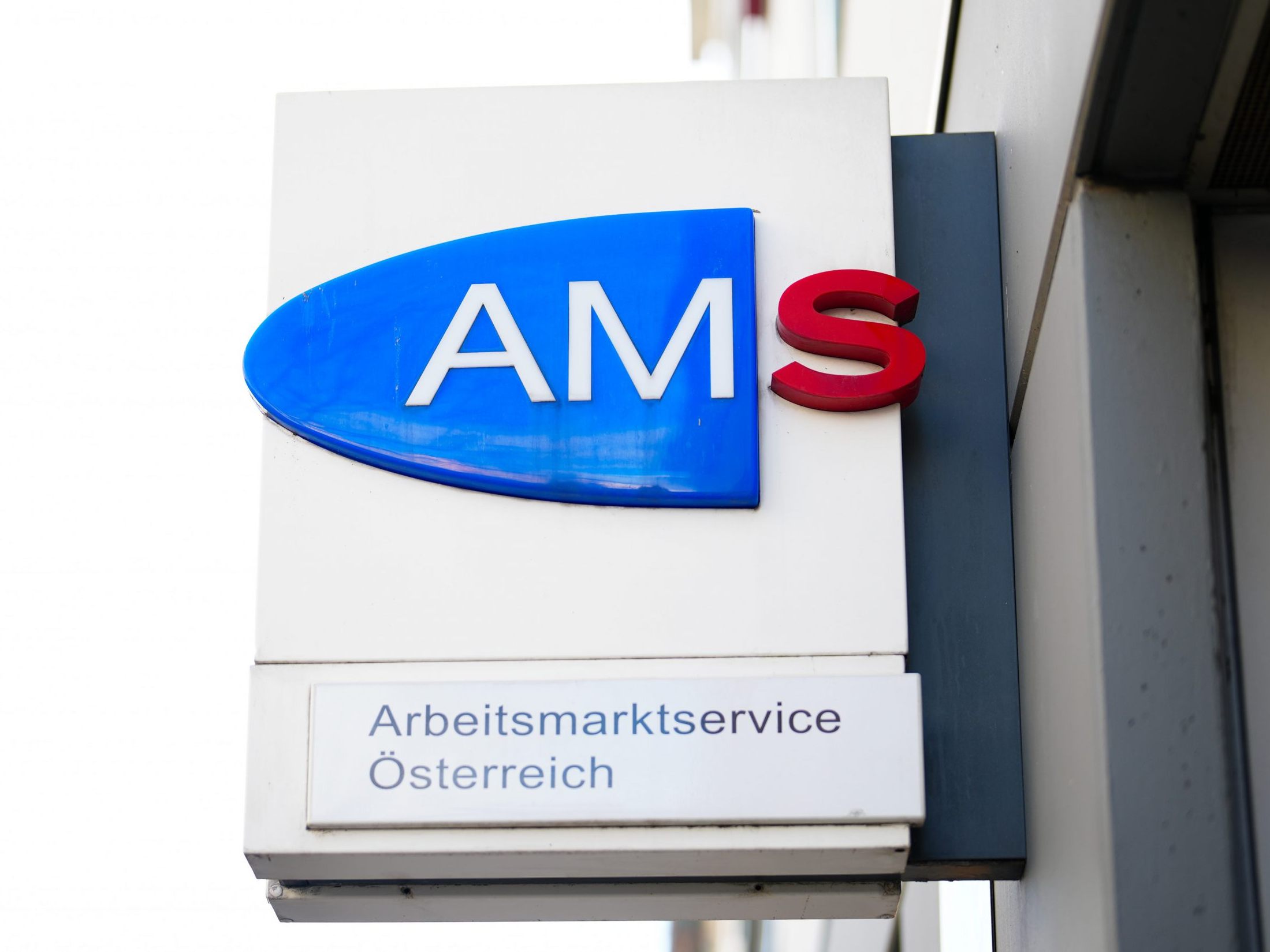 Frauenorganisationen warnen derzeit vor Kürzungen.