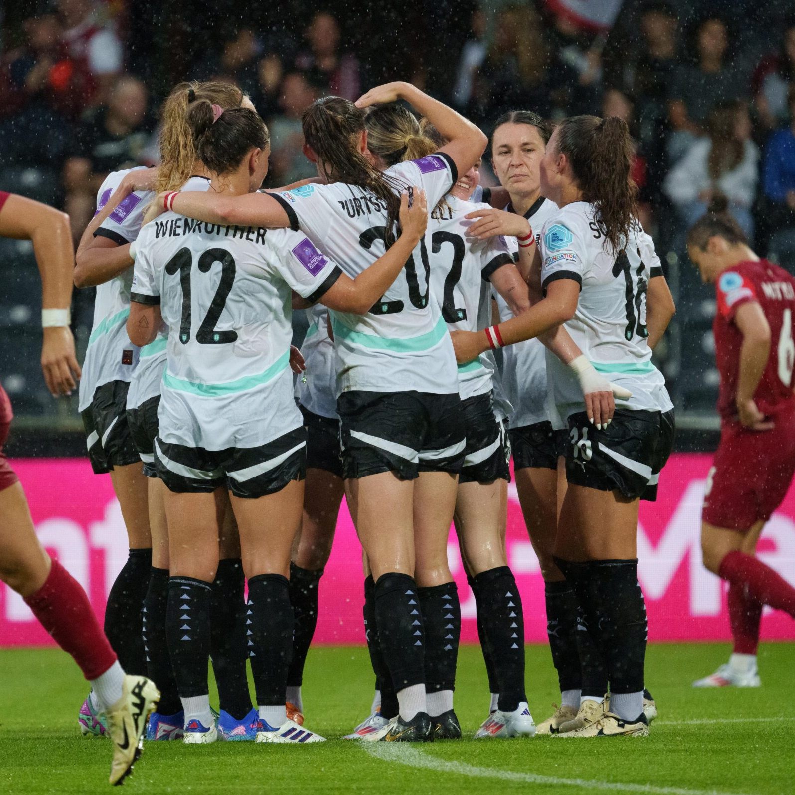 Degen, Campbell sowie Eigentor in Altach gegen Polen entscheidend