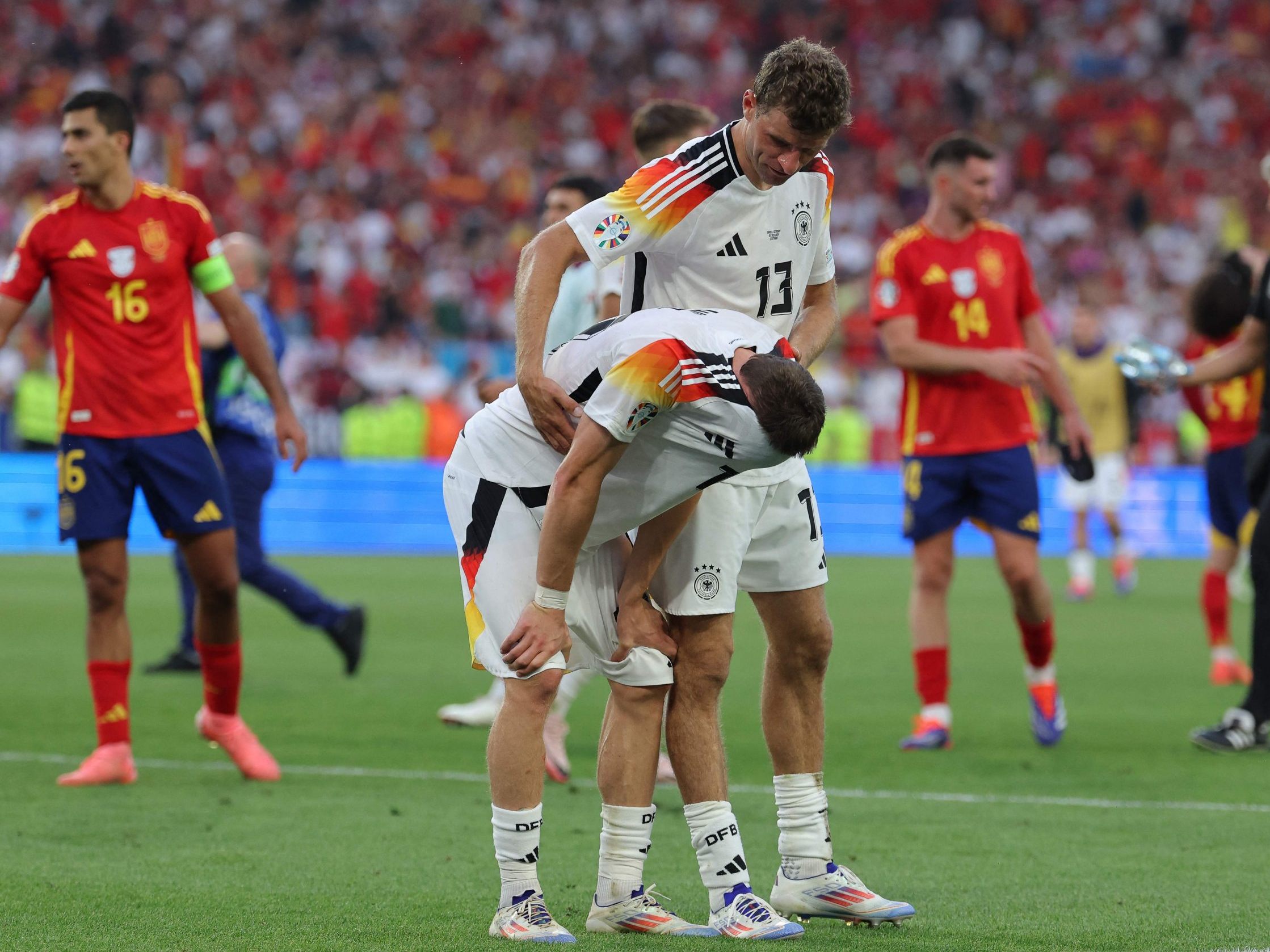 Dramatisches Viertelfinale mit glücklichem Ende für Spanien