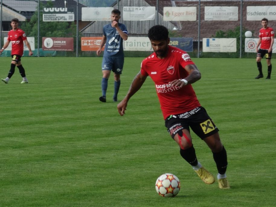 Bizau-Goalgetter Uelder Barbosa & Co. gehen als Titelverteidiger in den 13. Wäldercup. Bizau-Goalgetter Uelder Barbosa & Co. gehen als Titelverteidiger in den 13. Wäldercup.