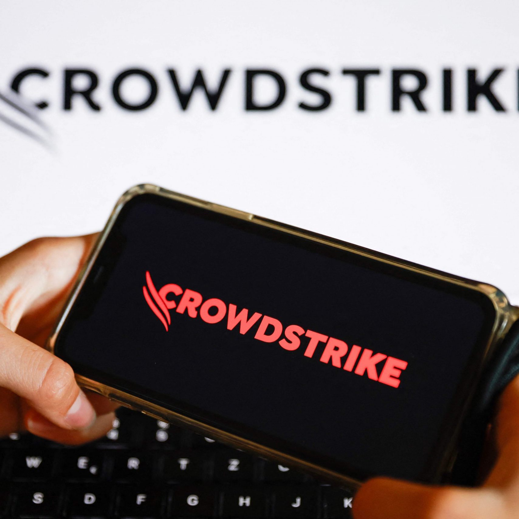 Die Aktie von Crowdstrike fiel stark ab.