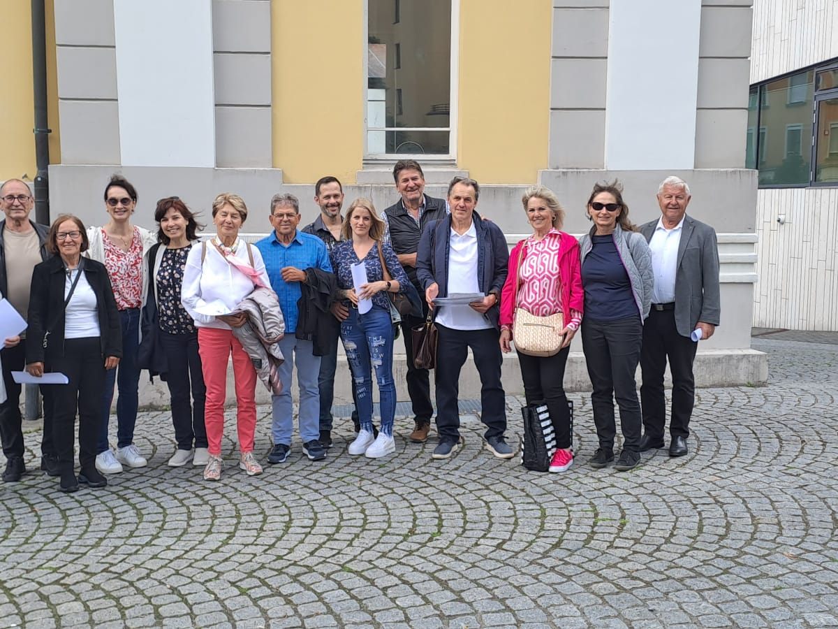 Gildenball-Gewinner besichtigten Feldkircher Glockenturm
