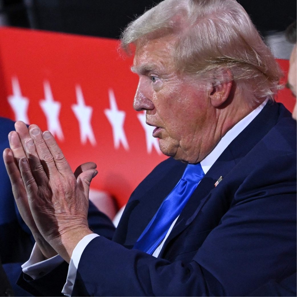 "Project 2025" - Radikaler Politik-Entwurf für den nächsten republikanischen Präsidenten, maßgeschneidert auf Donald Trump.