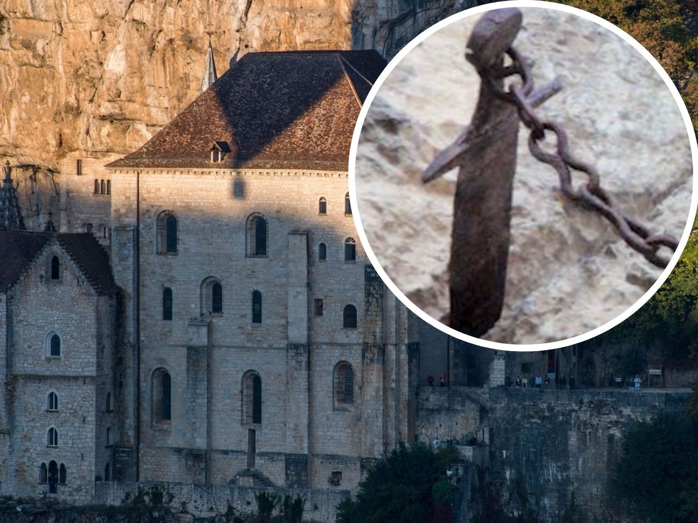 Es wird geglaubt, dass das Schwert einst Roland, einem legendären Ritter aus dem achten Jahrhundert gehörte.