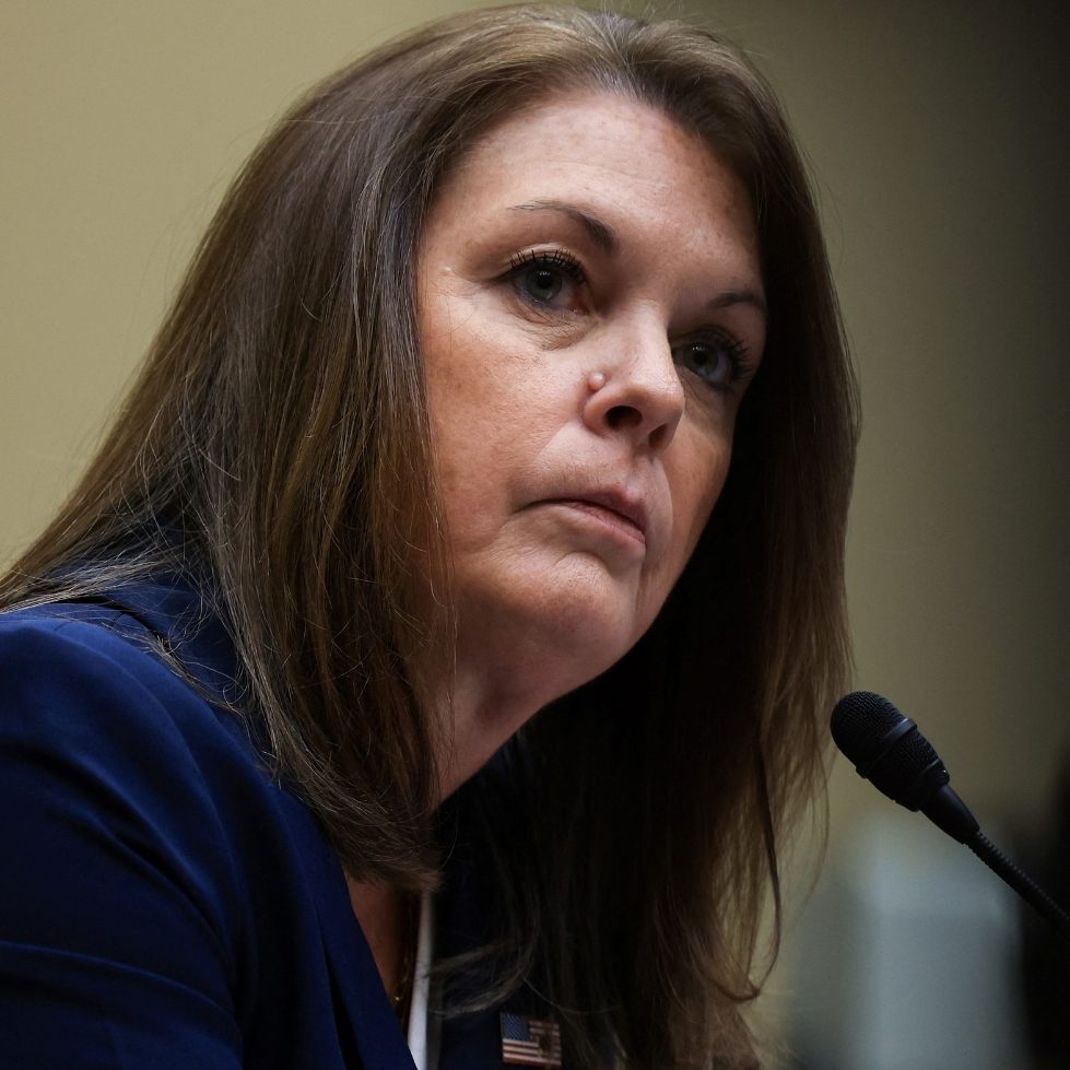 Kimberly Cheatle lässt viele Fragen unbeantwortet - "Zwei bis fünf" Hinweise auf späteren Schützen.