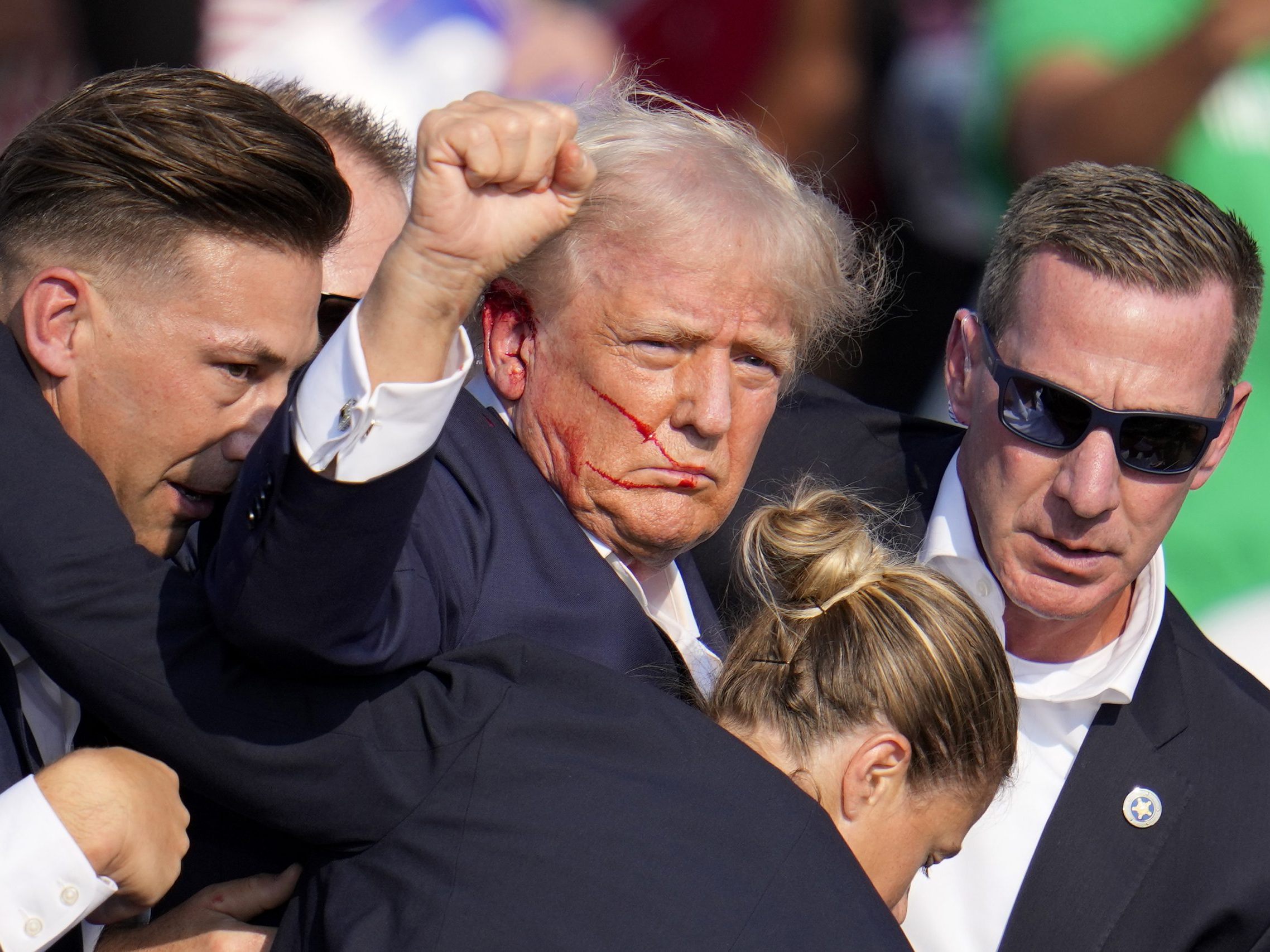 Der 20-jährige, der auf Trump geschossen hat, war Republikaner. Der 20-jährige, der auf Trump geschossen hat, war Republikaner.