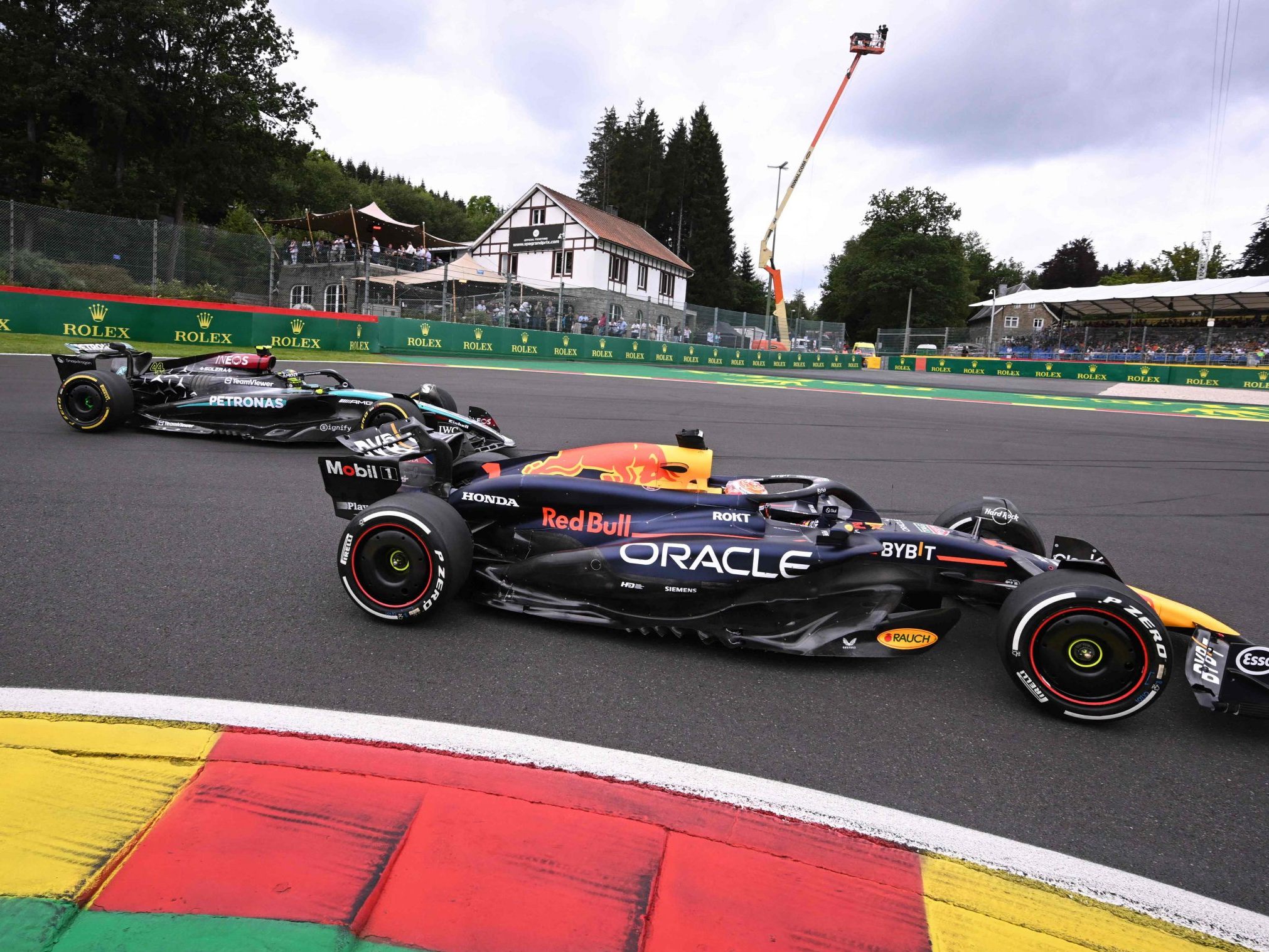 Verstappen dominierte das Qualifying in Spa - Bleibt der Sieg trotzdem außer Reichweite? Verstappen dominierte das Qualifying in Spa - Bleibt der Sieg trotzdem außer Reichweite?