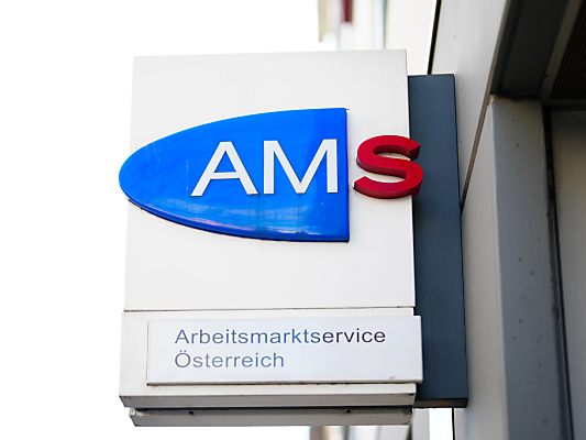 341.769 Personen im Juli ohne Job - 10 Prozent mehr als im Jahr davor 341.769 Personen im Juli ohne Job - 10 Prozent mehr als im Jahr davor