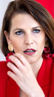 Edtstadler mit Kritik an Zadic