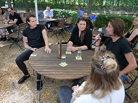 Wlazny stellte seine Kandidaten am Stammtisch vor.