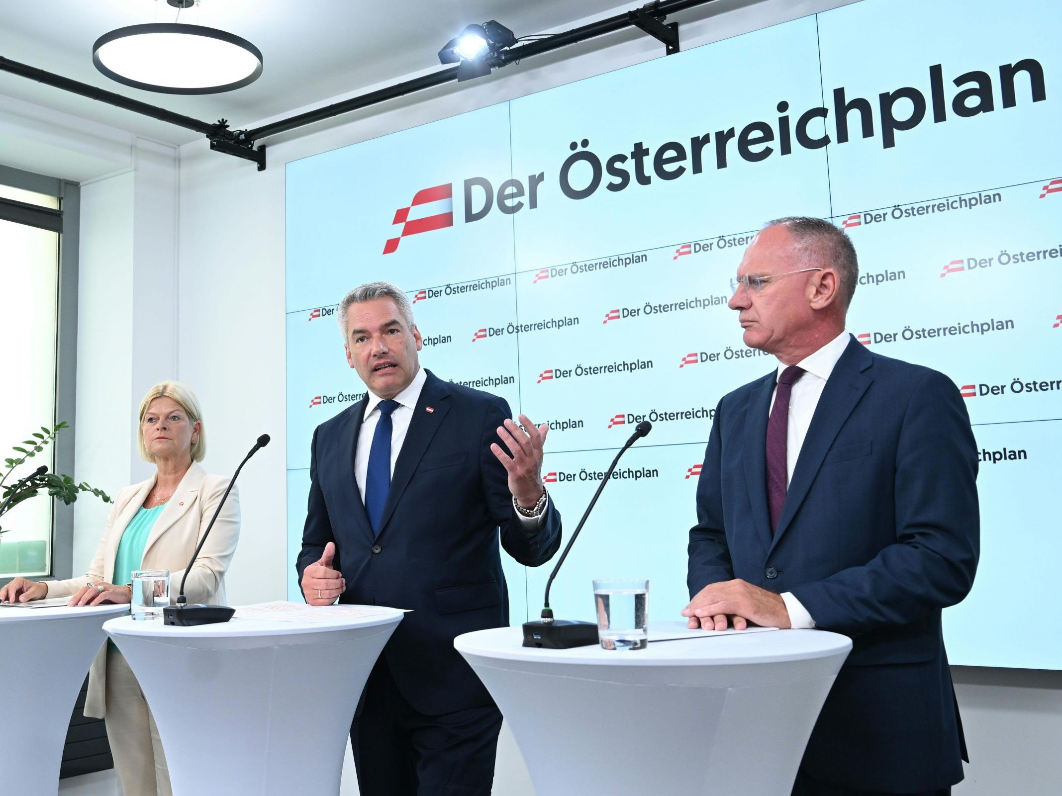 Die ÖVP will "nötige Maßnahmen und Befugnisse" für Terrorabwehr.