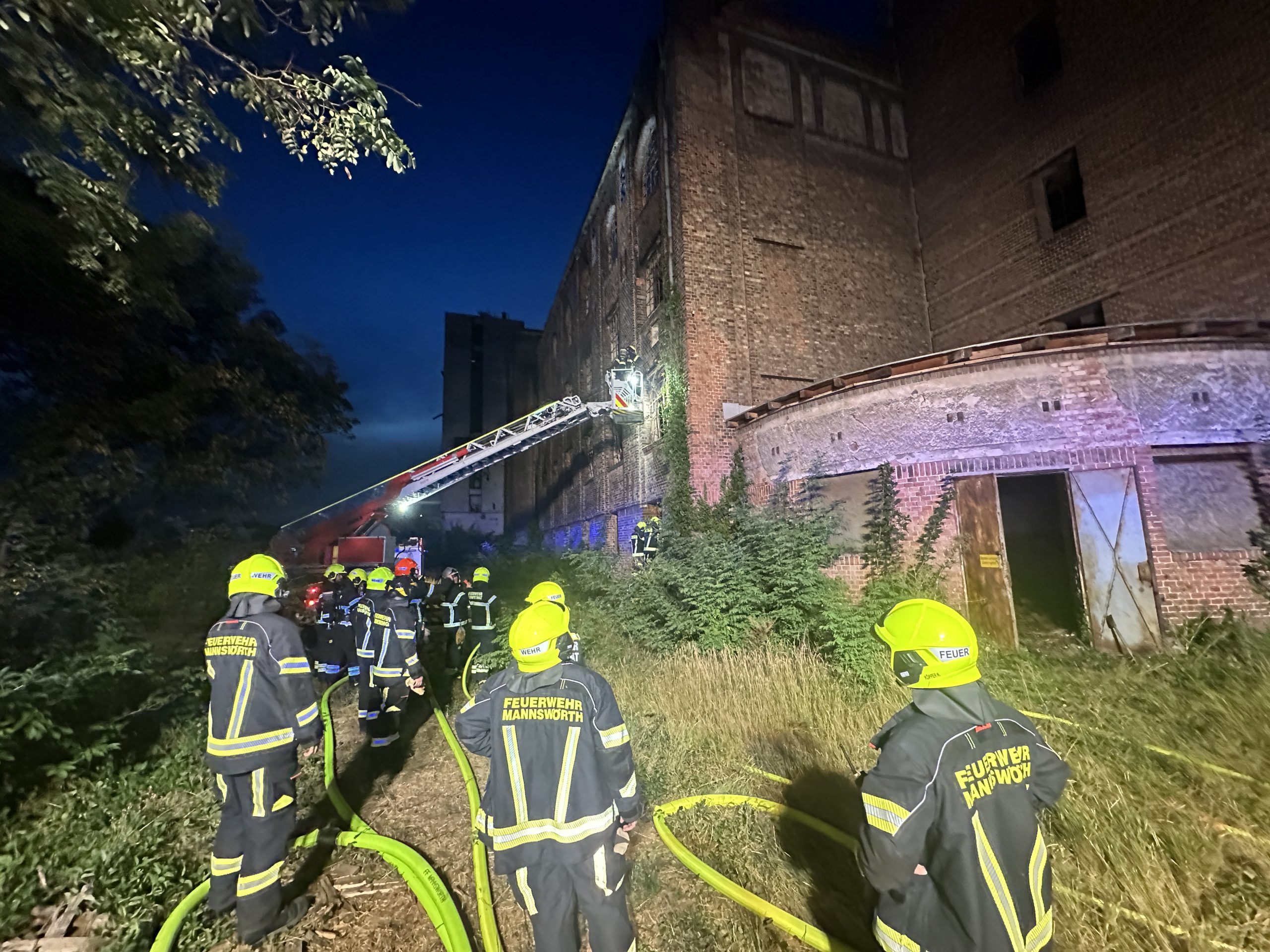 Es war nicht der erste Brand am Areal der früheren Hammerbrotwerke in Schwechat.