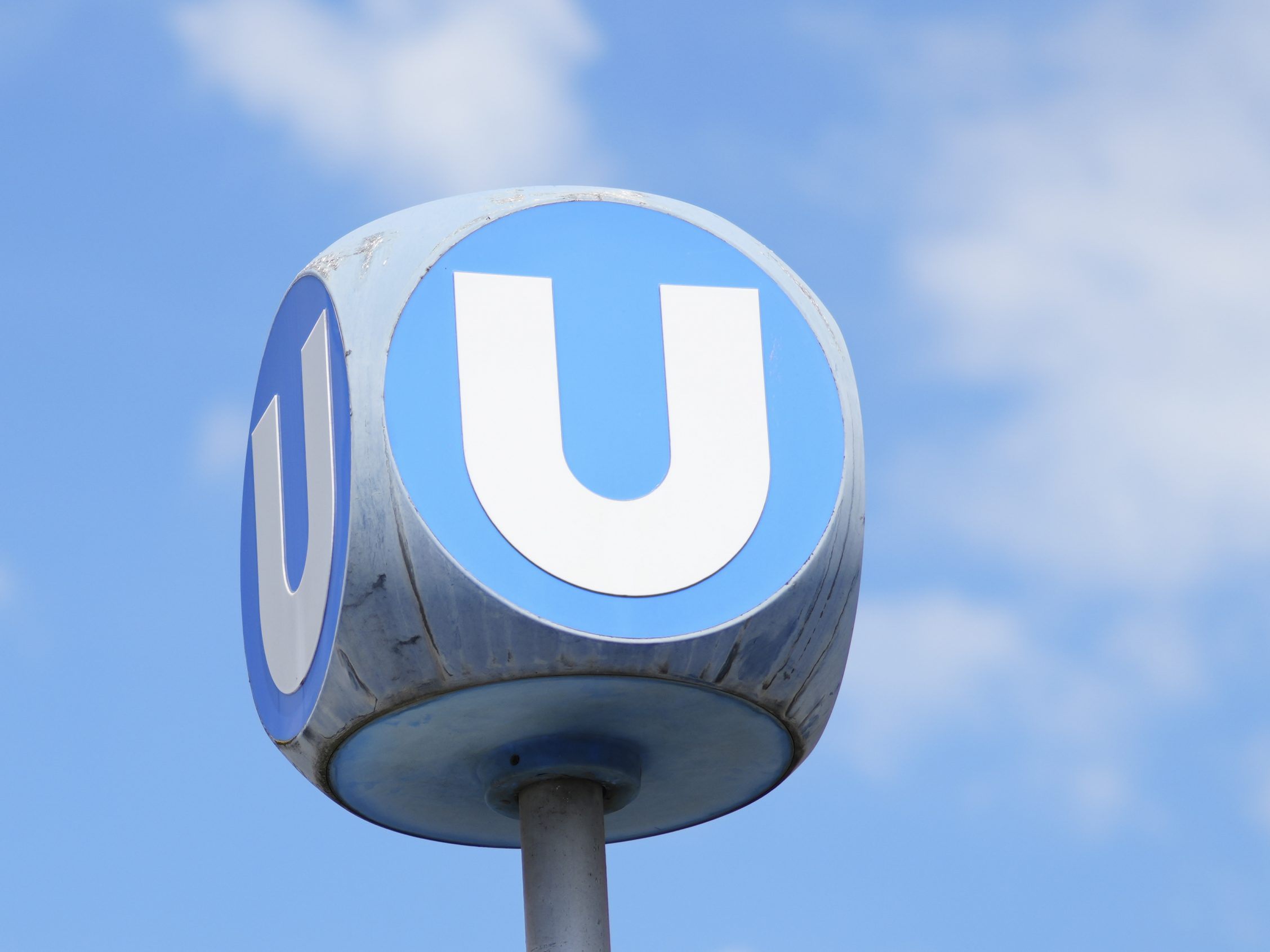 Wiens Schulen erhalten Gratis-Öffitickets für Ausflüge. Wiens Schulen erhalten Gratis-Öffitickets für Ausflüge.