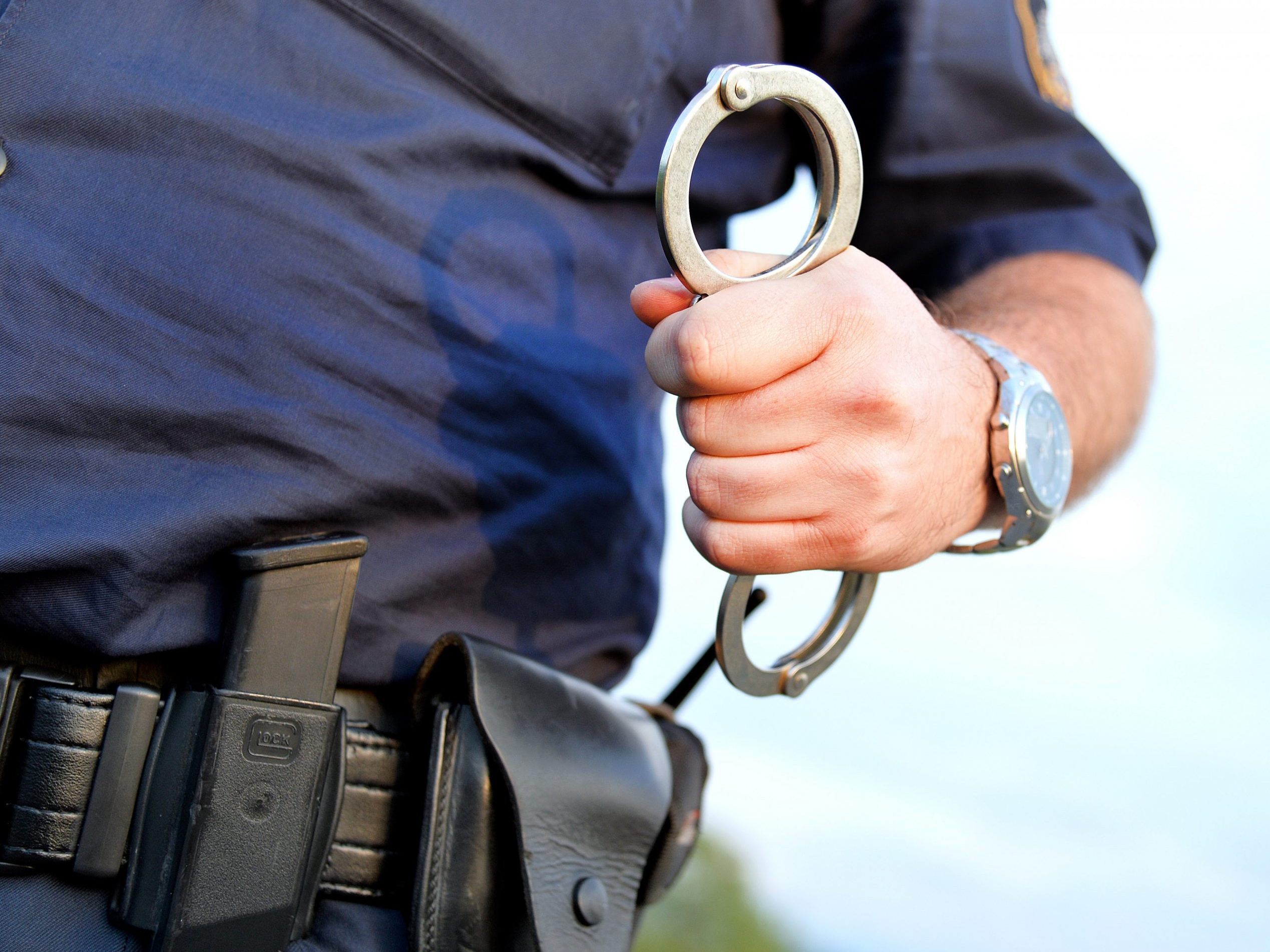 Die Polizei verhaftete den 65-jährigen Mann.