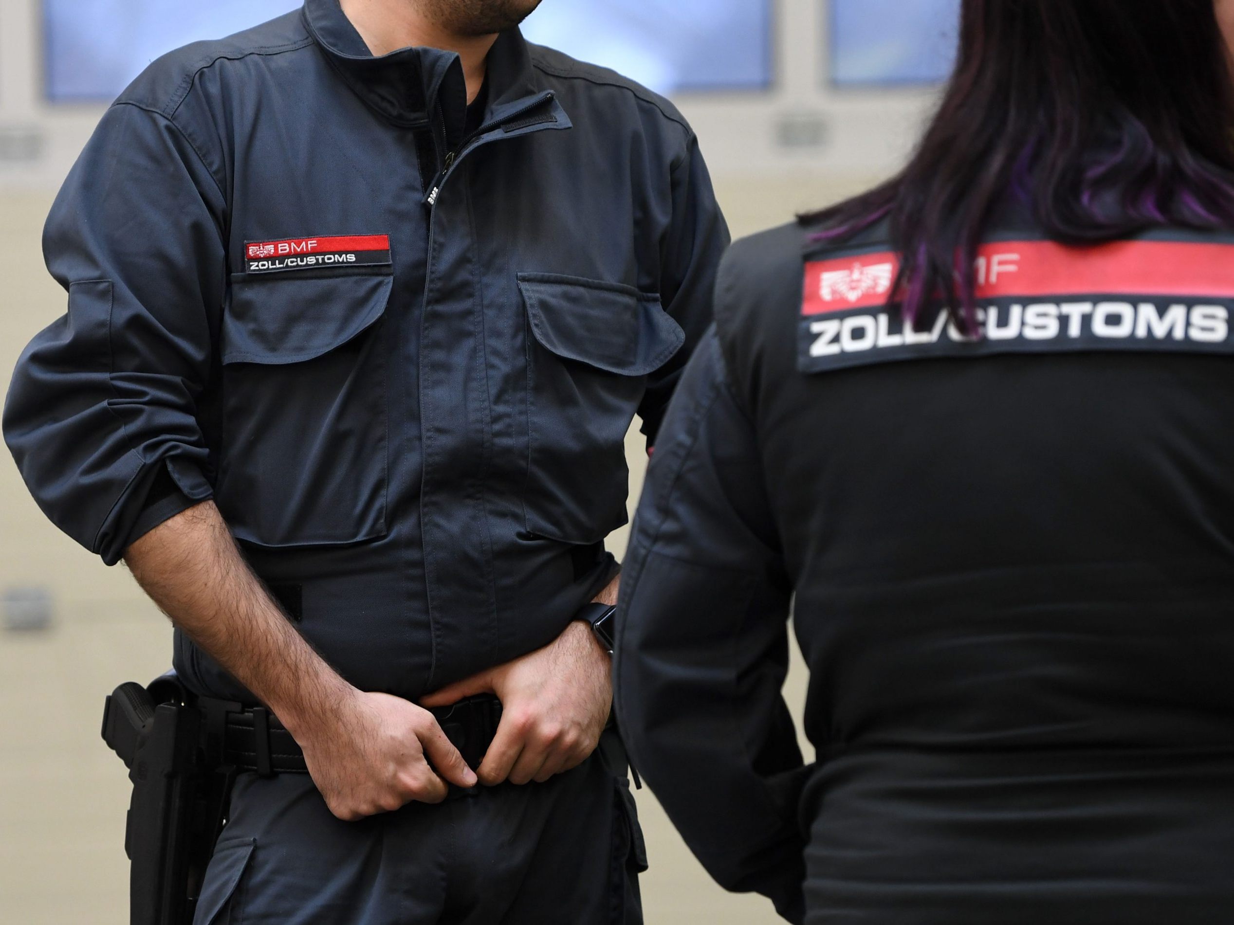 Zoll hatte mit über 4.000 gefälschten Plüschtieren zu tun.