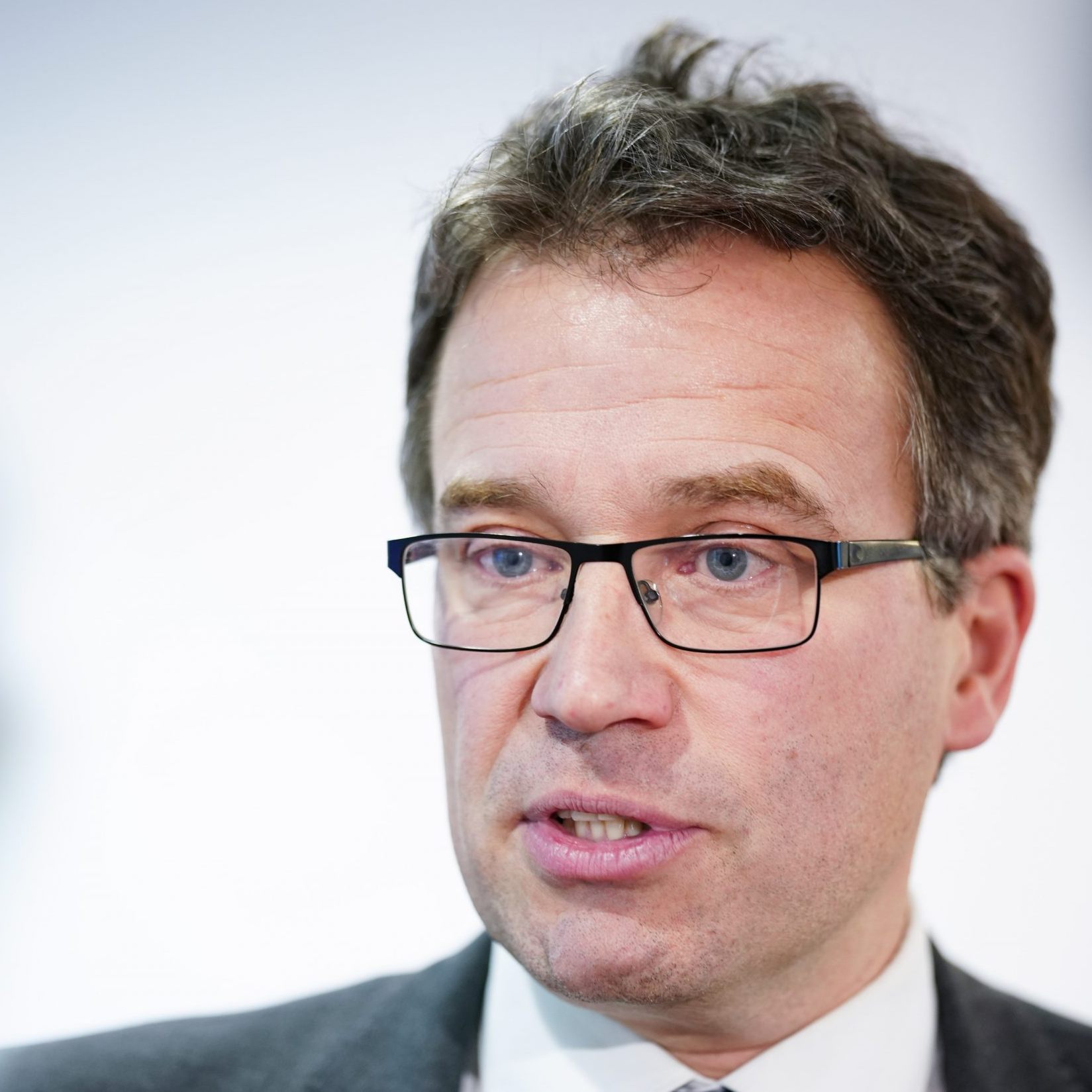 "Es wird sich viel ändern bei dem Thema, wir werden wohl länger gesund arbeiten müssen."