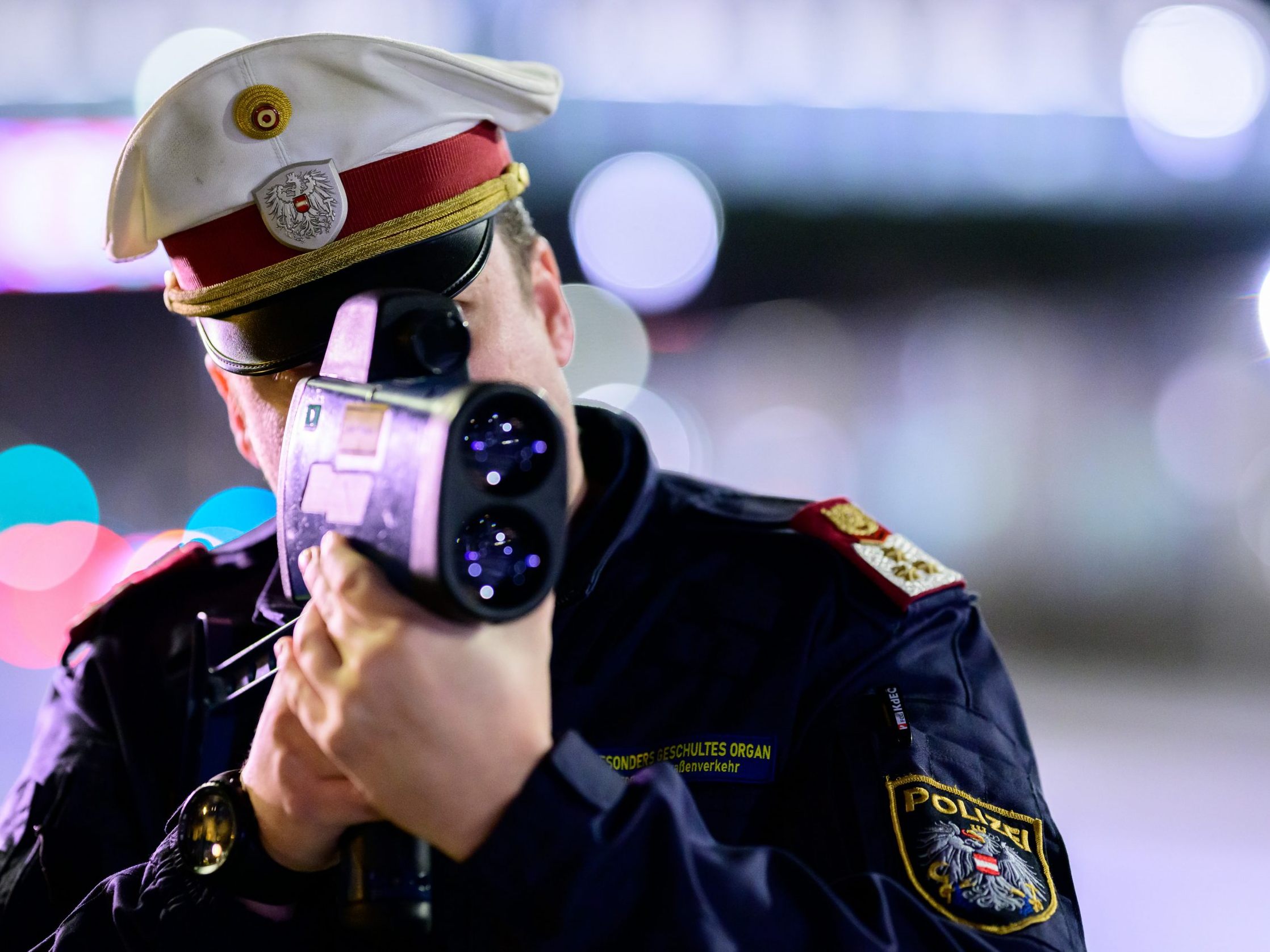 Der Teenager in Wien wurde in eine Justizanstalt gebracht. Der Teenager in Wien wurde in eine Justizanstalt gebracht.