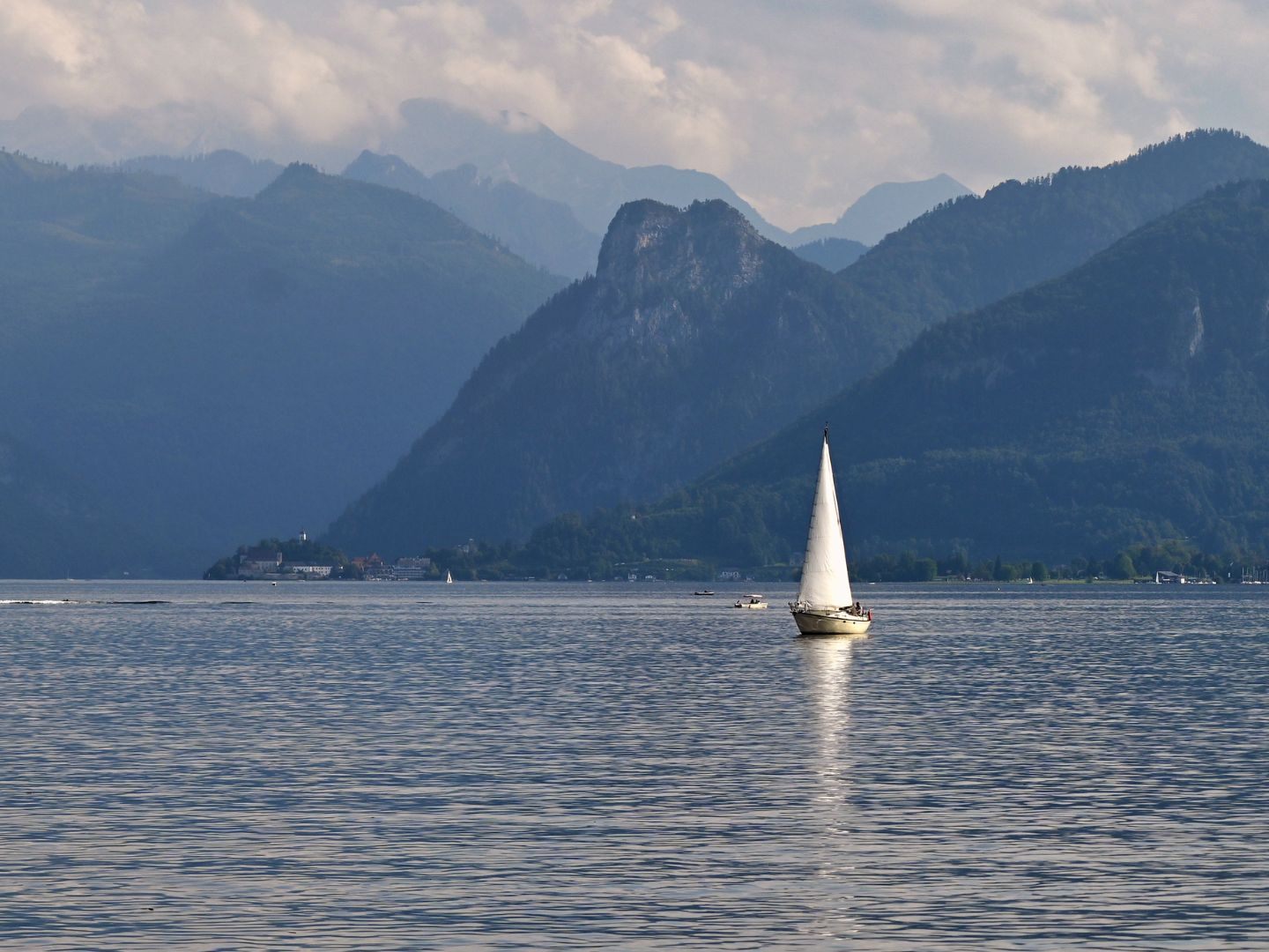 Auf dem Boot befanden sich auch zwei verängstigte Passagiere.