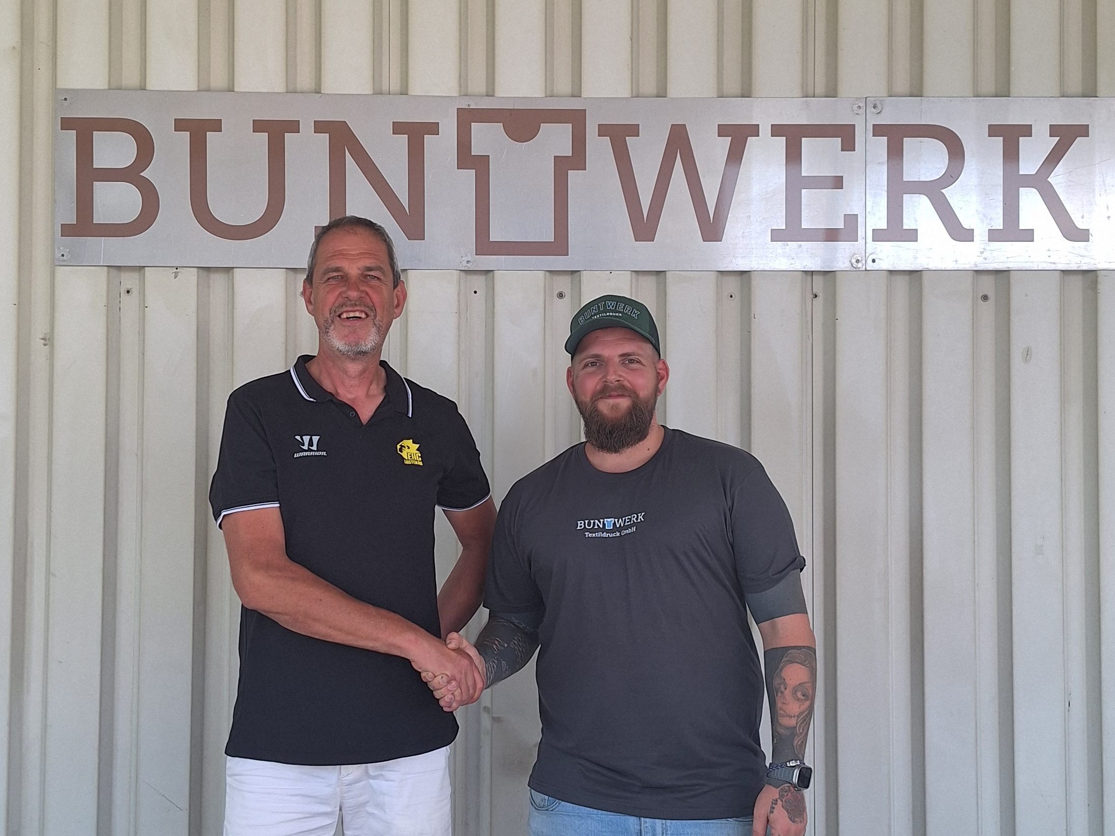 Die Firma Buntwerk ist neuer Partner des EHC Lustenau Die Firma Buntwerk ist neuer Partner des EHC Lustenau
