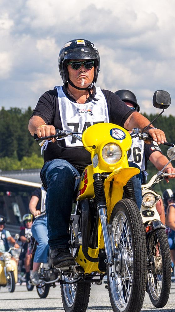 Am Donnerstag waren die 50ccm-Maschinen auf dem Ring unterwegs.