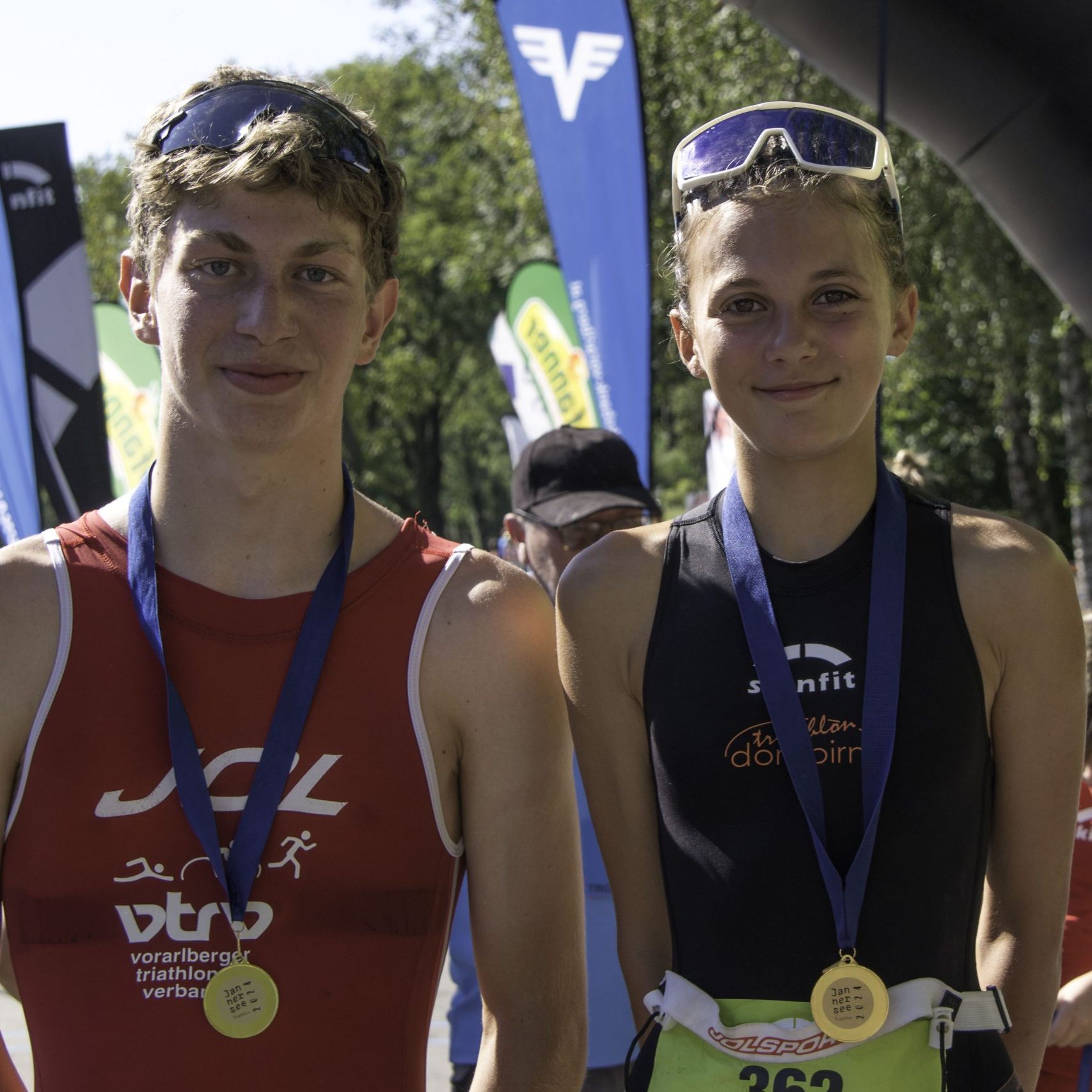 Raphael Künz und Luisa Katharina Marxgut kürten sich zun den Siegern der Nachwuchsmeisterschaften.