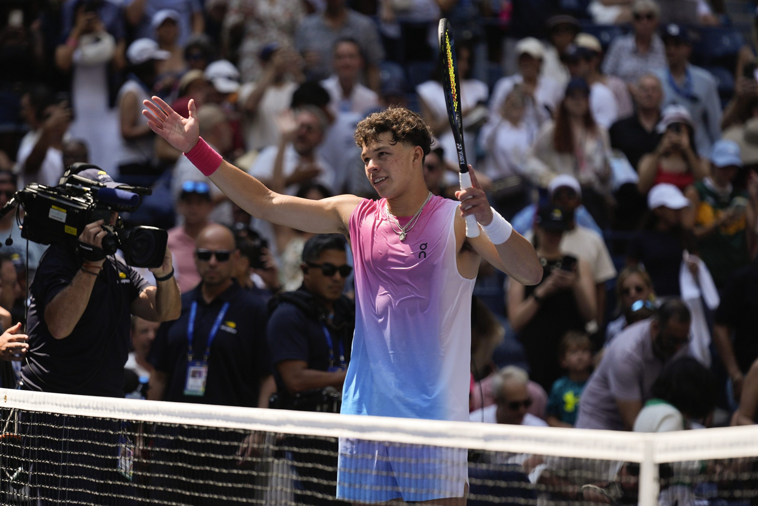 ©Reuters, AP; AFP; Usa Today