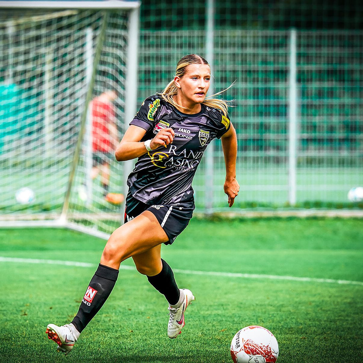 Nach fünf intensiven Trainingswochen geht es für die Elf rund um Kapitänin Francesca Horvat-Calò im ersten Pflichtspiel der Saison gegen den FC Bergheim.