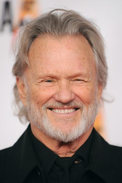 2009 Country Music Awards Arrivals