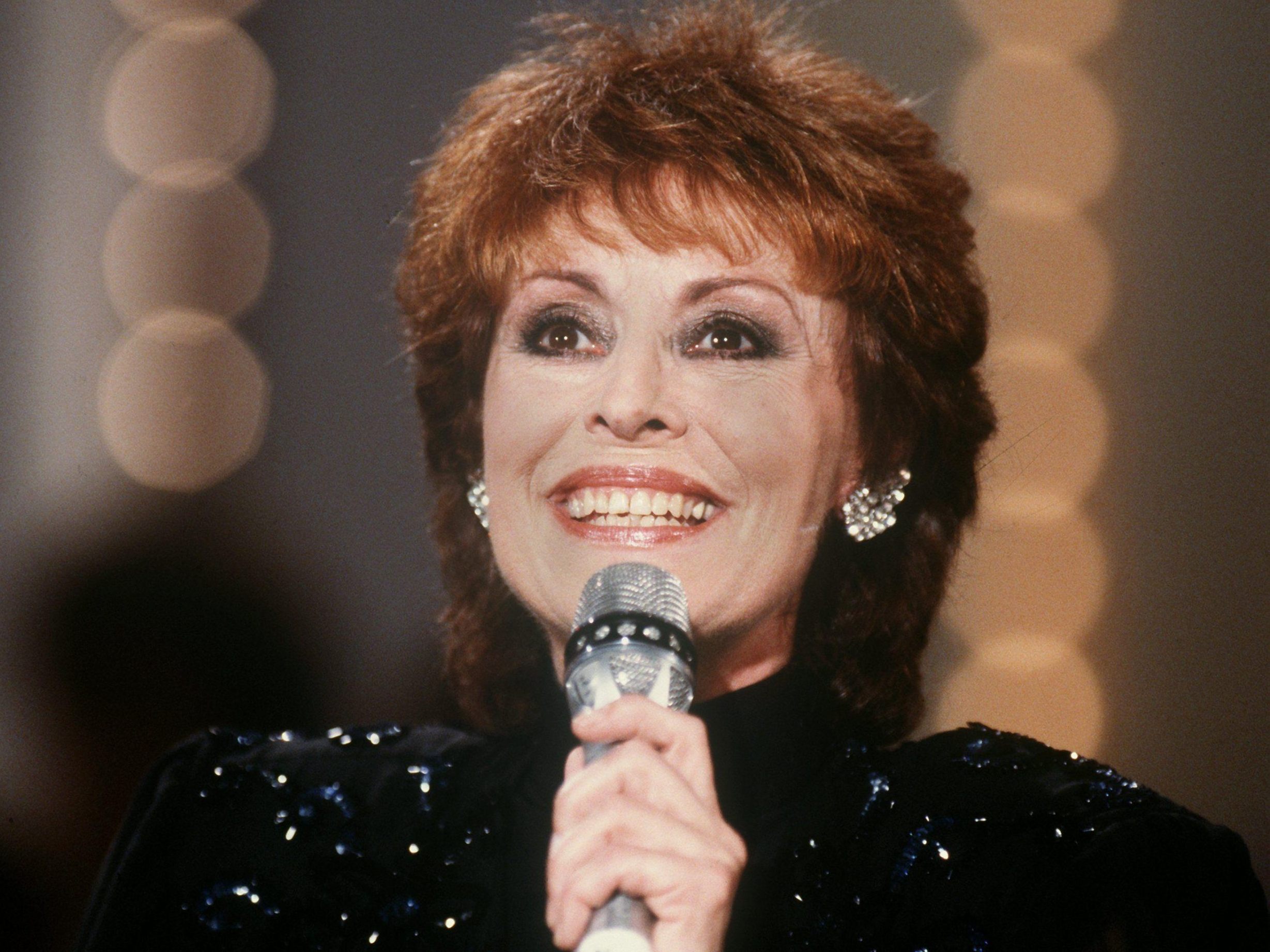 Nachkriegsikone Caterina Valente ist im Alter von 93 Jahren verstorben.